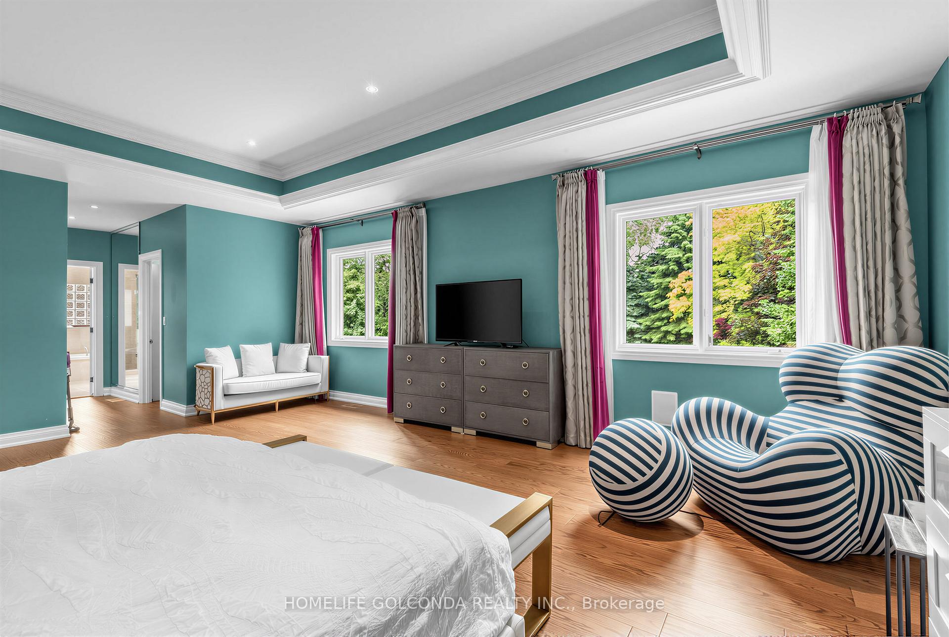 Photo 40 of 164 Owen Boulevard, North York, St. Andrew-Windfields — HOMEH