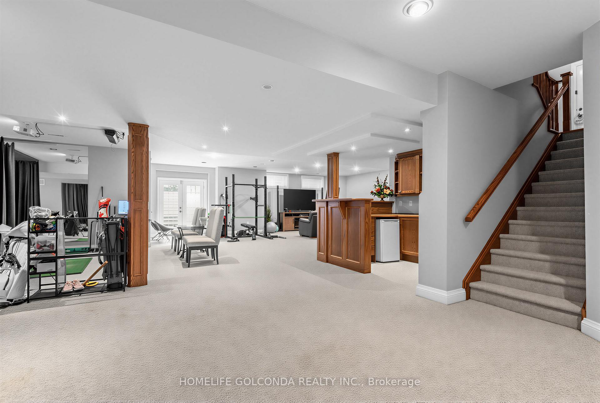 Photo 46 of 164 Owen Boulevard, North York, St. Andrew-Windfields — HOMEH