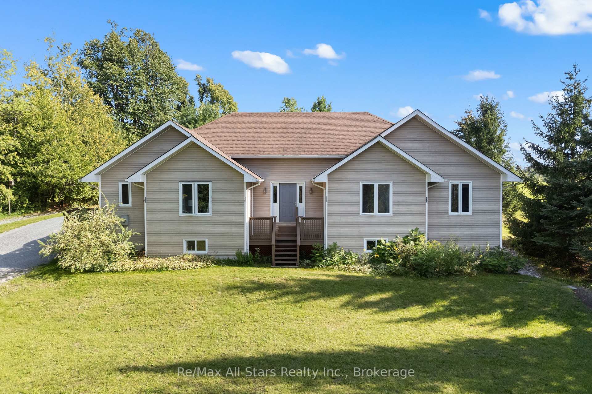 Photo 2 of 72 Patterson Road, Kawartha Lakes, Fenelon Falls — HOMEH
