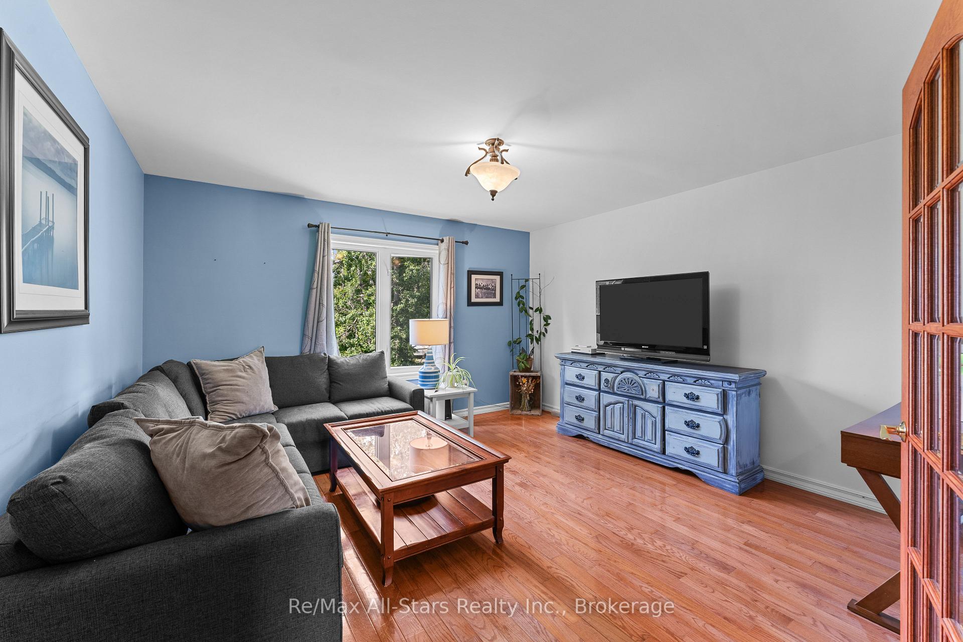 Photo 7 of 72 Patterson Road, Kawartha Lakes, Fenelon Falls — HOMEH