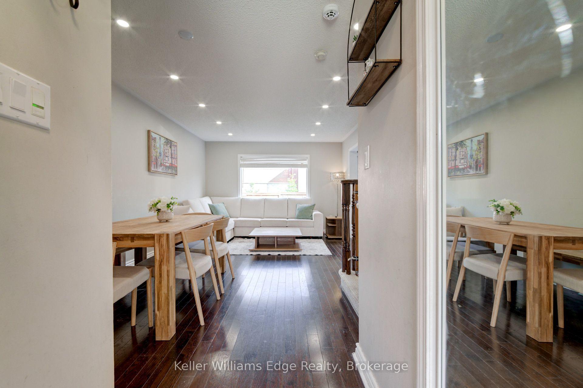 Photo 5 of 4028 Donnic Drive, Burlington, Alton — HOMEH