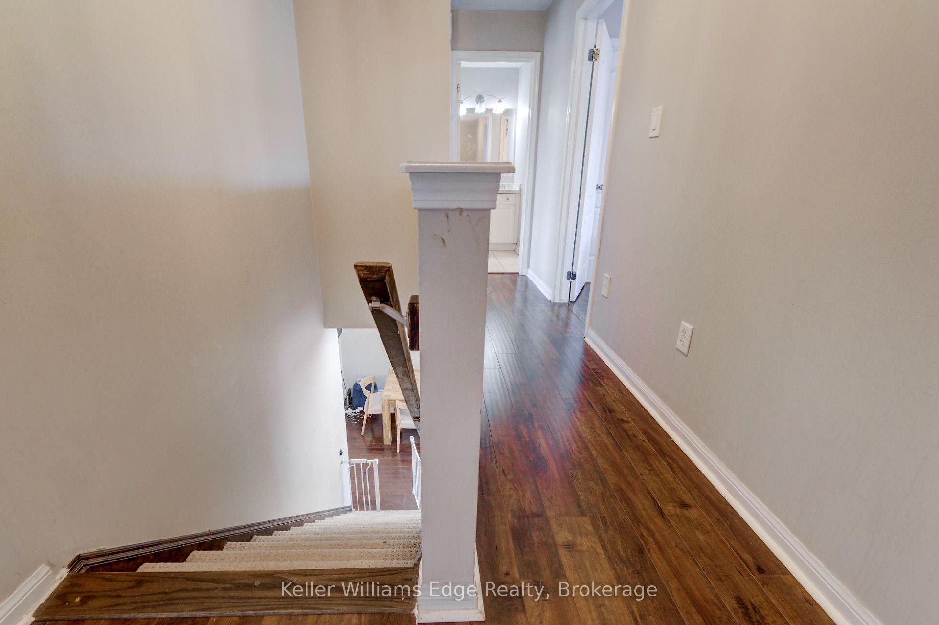 Photo 12 of 4028 Donnic Drive, Burlington, Alton — HOMEH