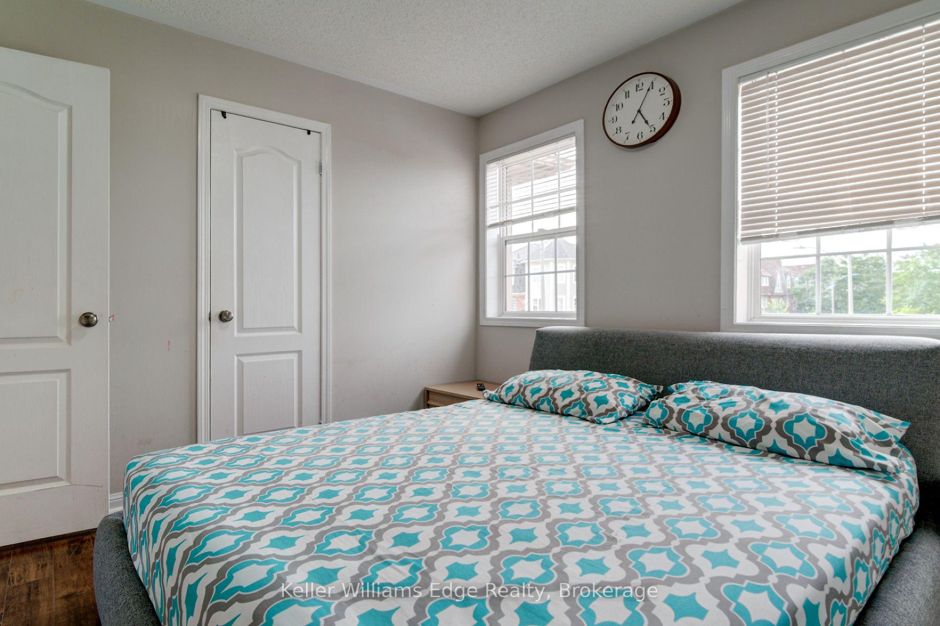 Photo 19 of 4028 Donnic Drive, Burlington, Alton — HOMEH