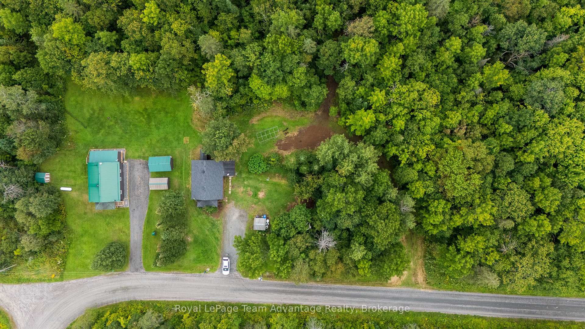 Photo 3 of 419 Balsam Road, McKellar — HOMEH
