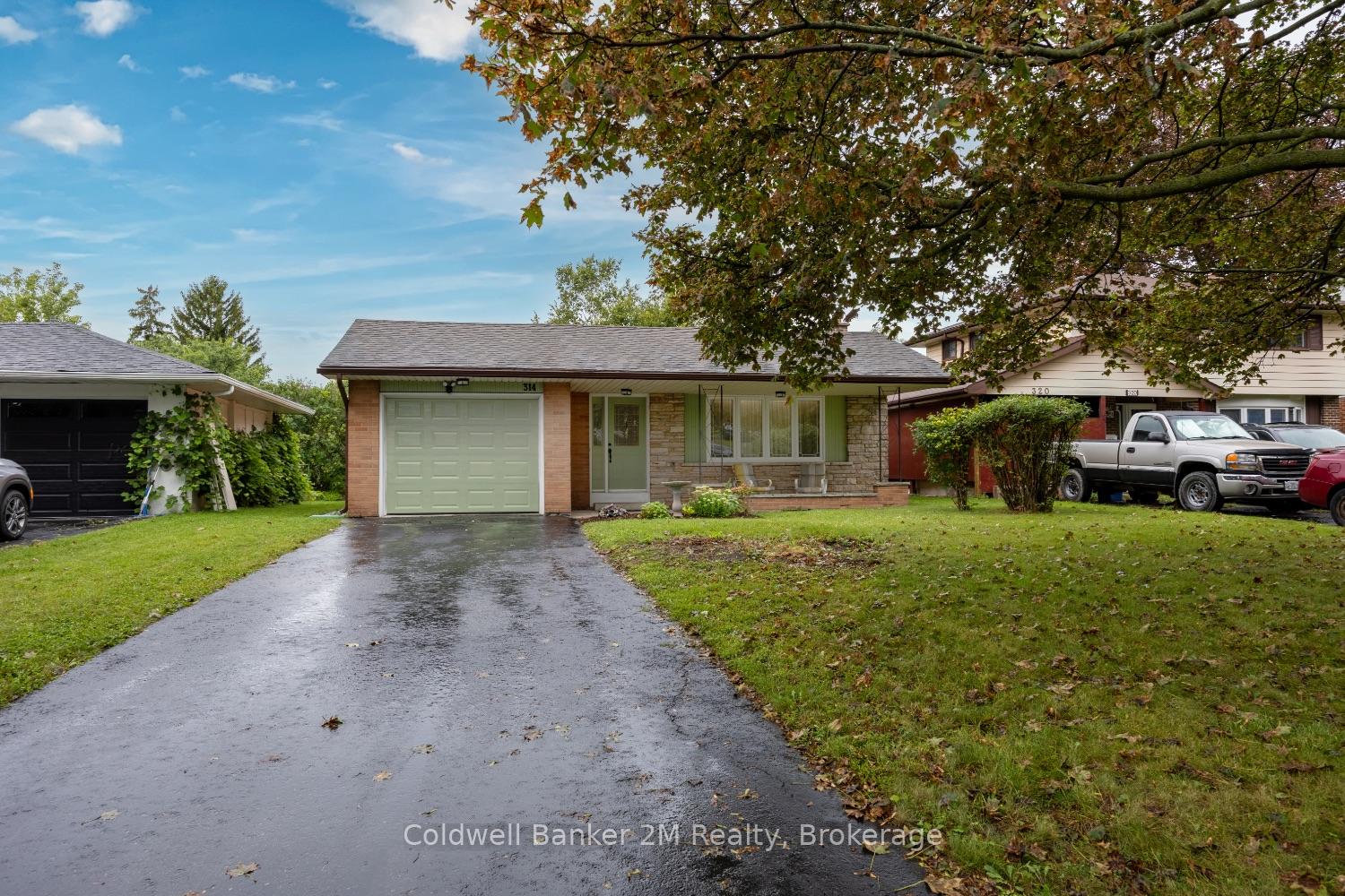 Photo 1 of 314 Inverness Drive, Oshawa, McLaughlin — HOMEH