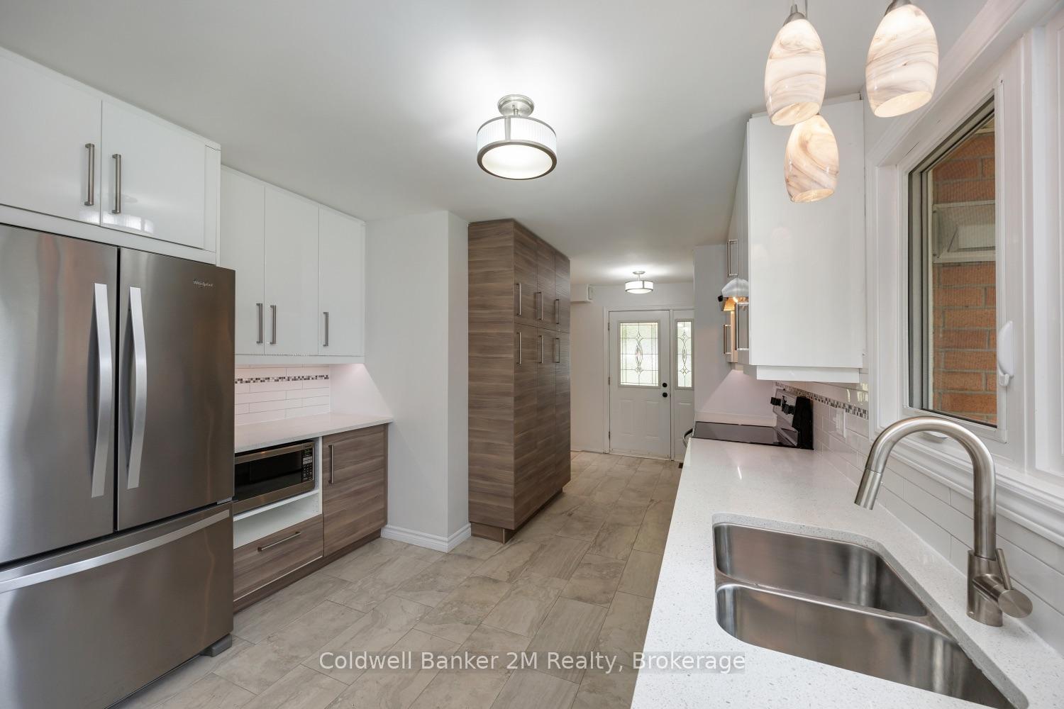 Photo 7 of 314 Inverness Drive, Oshawa, McLaughlin — HOMEH