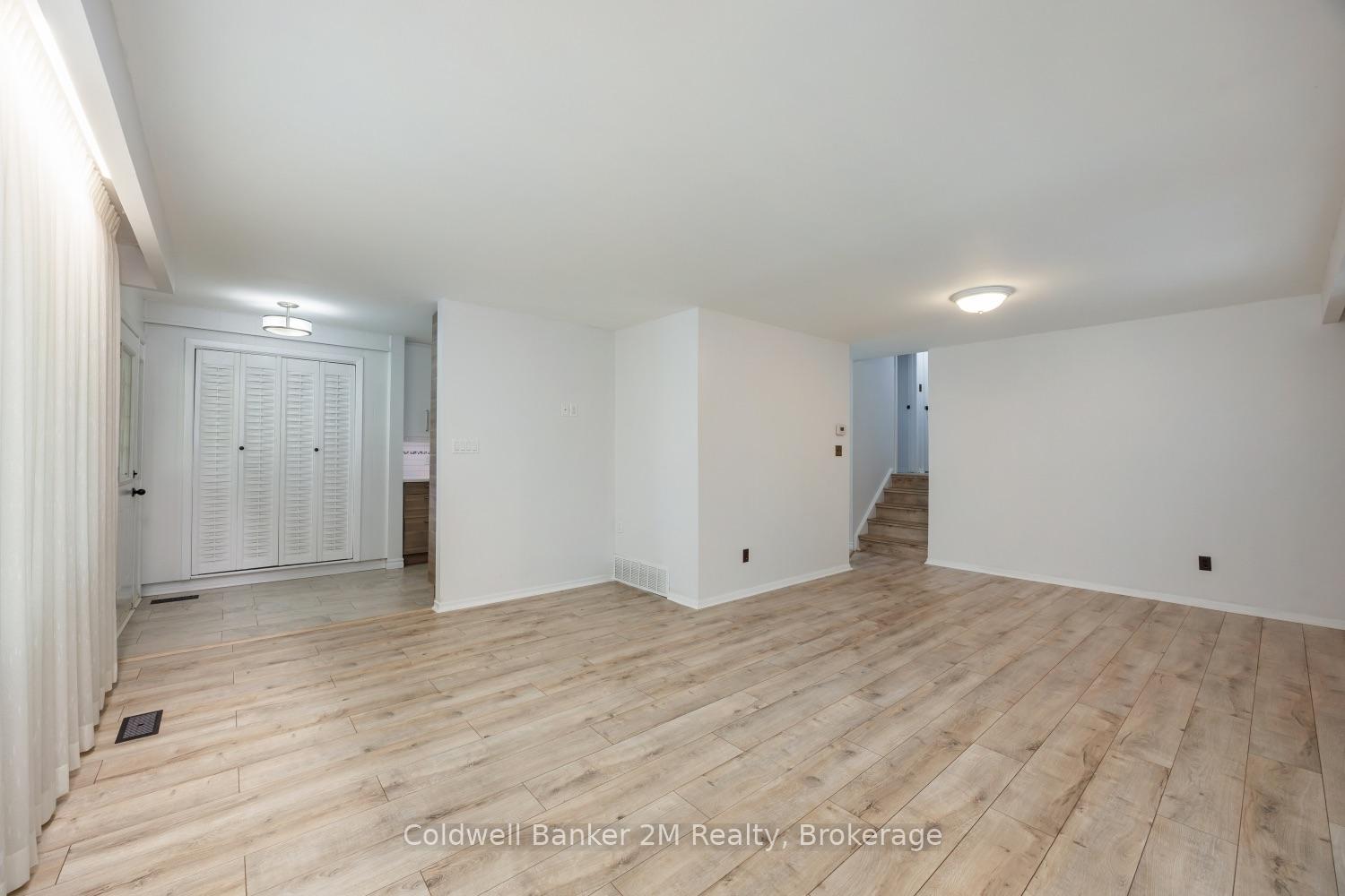 Photo 12 of 314 Inverness Drive, Oshawa, McLaughlin — HOMEH