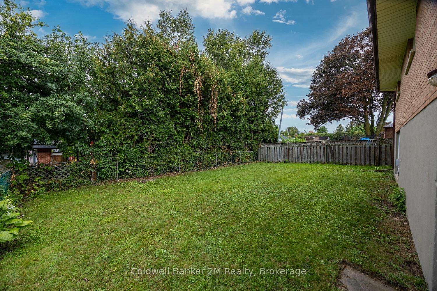 Photo 31 of 314 Inverness Drive, Oshawa, McLaughlin — HOMEH