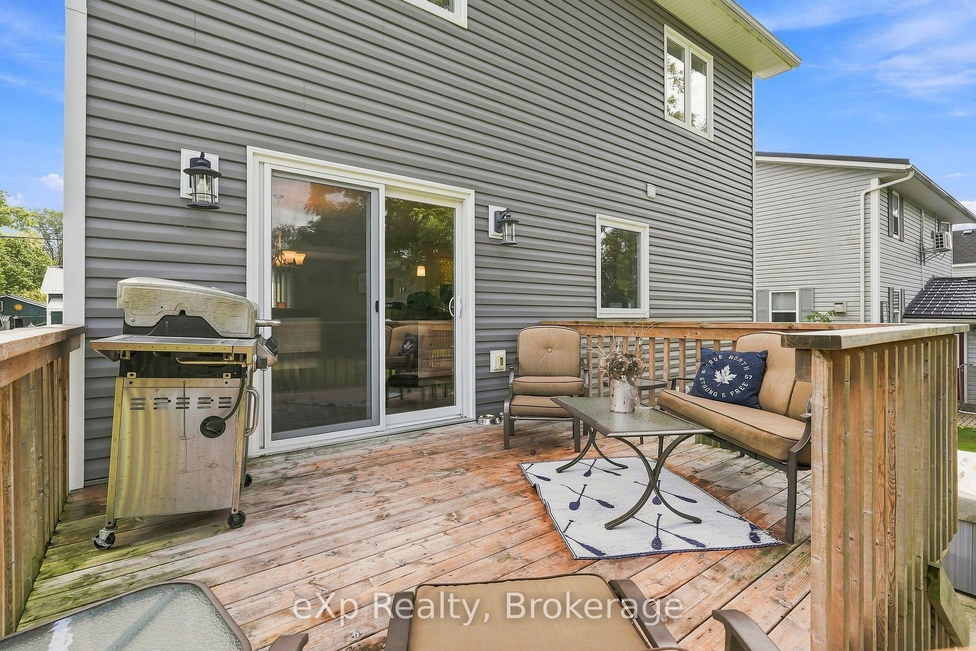 Photo 25 of 324 David Winkler Parkway, West Grey — HOMEH