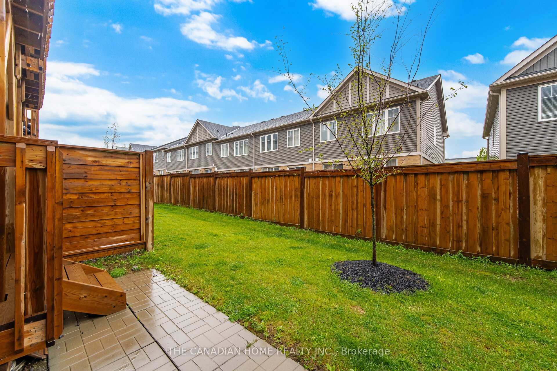 Photo 40 of 99 Danzatore Path, Oshawa, Windfields — HOMEH