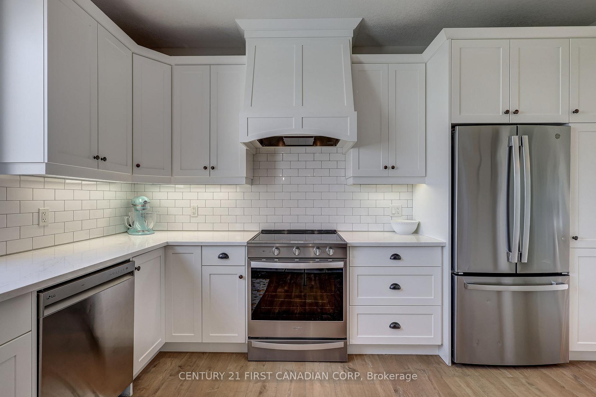 Photo 15 of 35681 Talbot Line, Southwold, Shedden — HOMEH