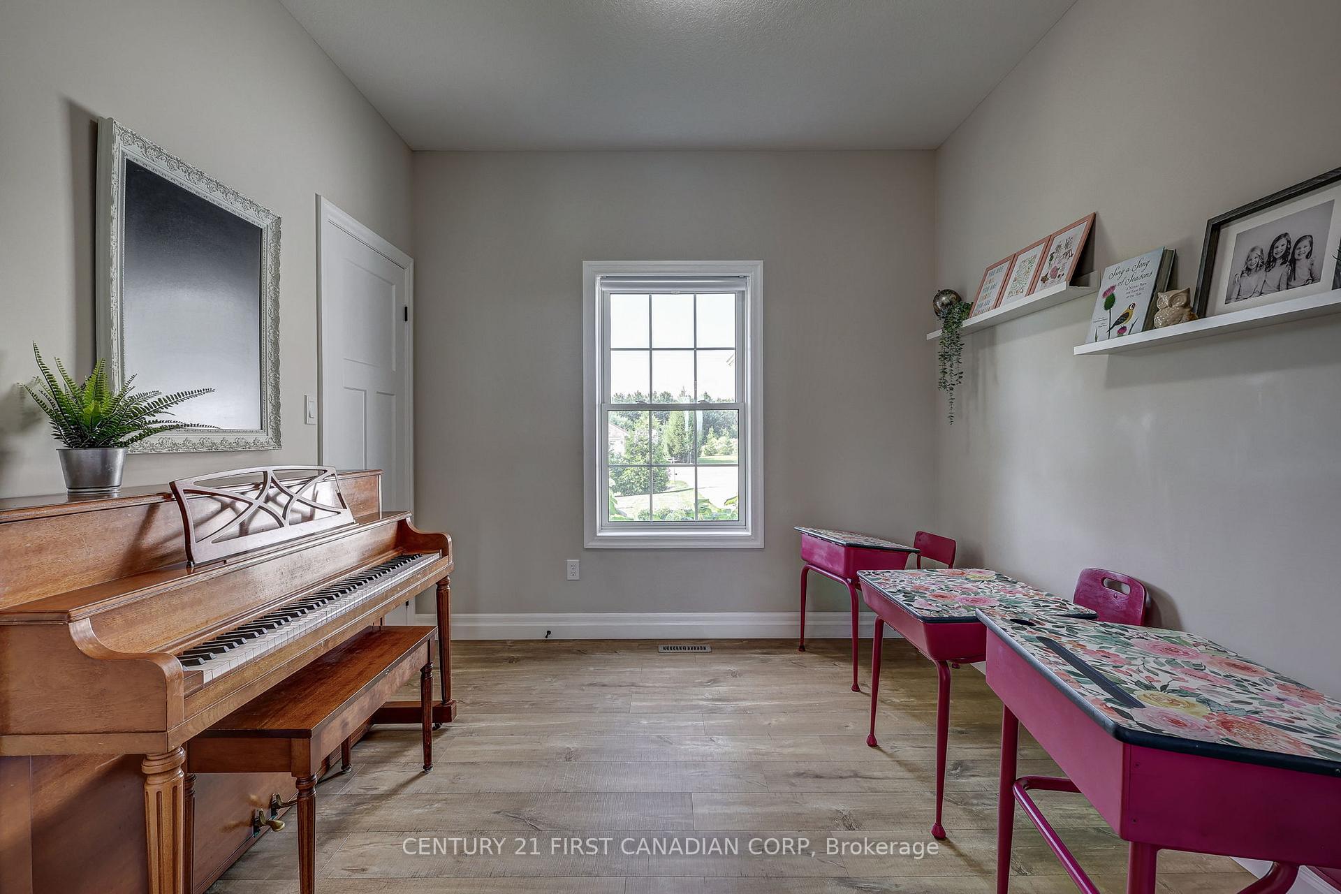 Photo 20 of 35681 Talbot Line, Southwold, Shedden — HOMEH