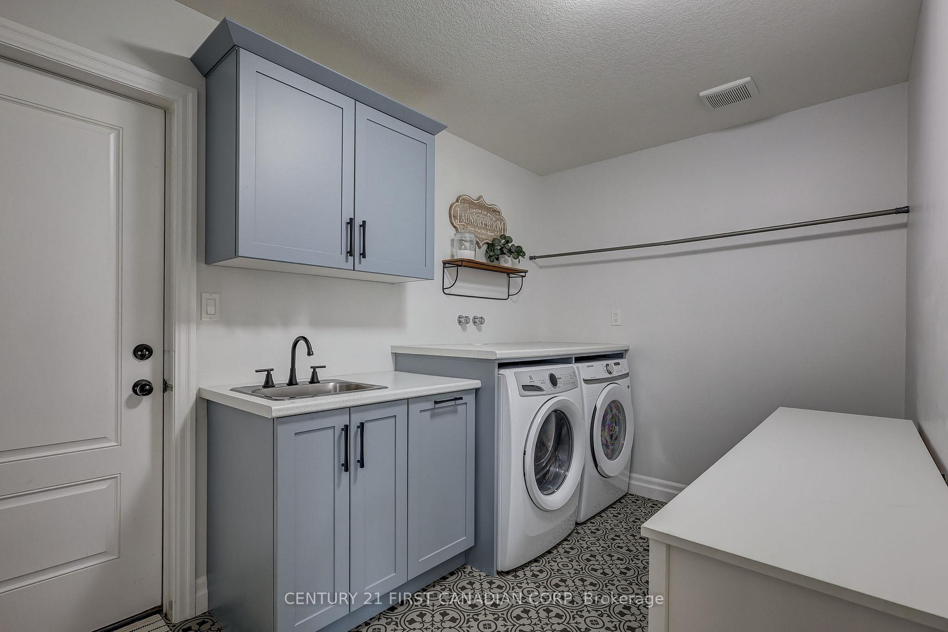 Photo 24 of 35681 Talbot Line, Southwold, Shedden — HOMEH