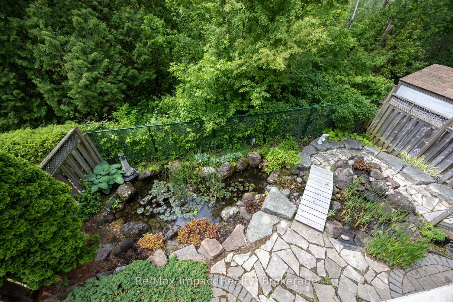 Photo 37 of 667 Brasswinds Trail, Oshawa, Pinecrest — HOMEH