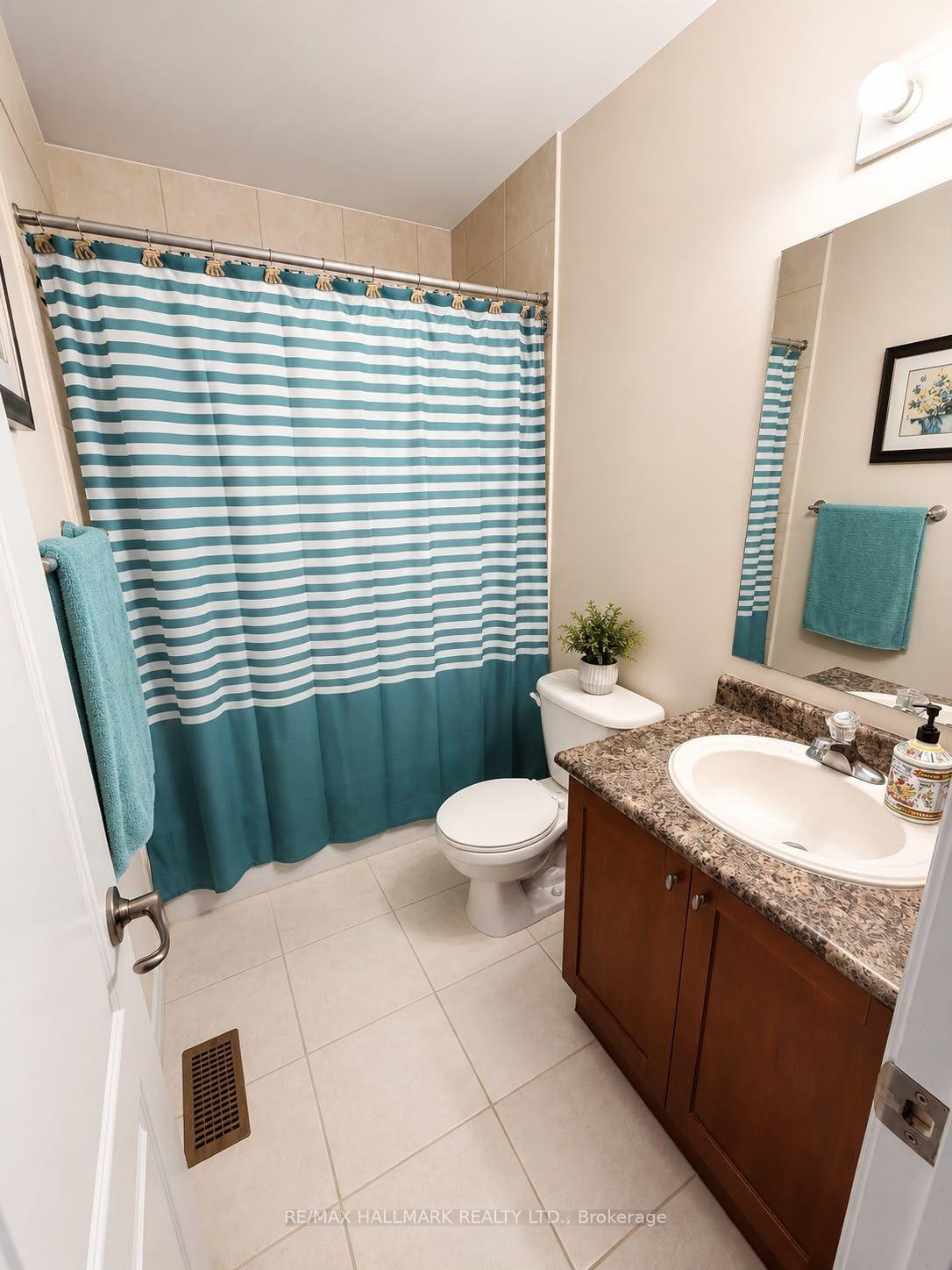 Photo 16 of 57 Treen Crescent, Whitby, Rolling Acres — HOMEH