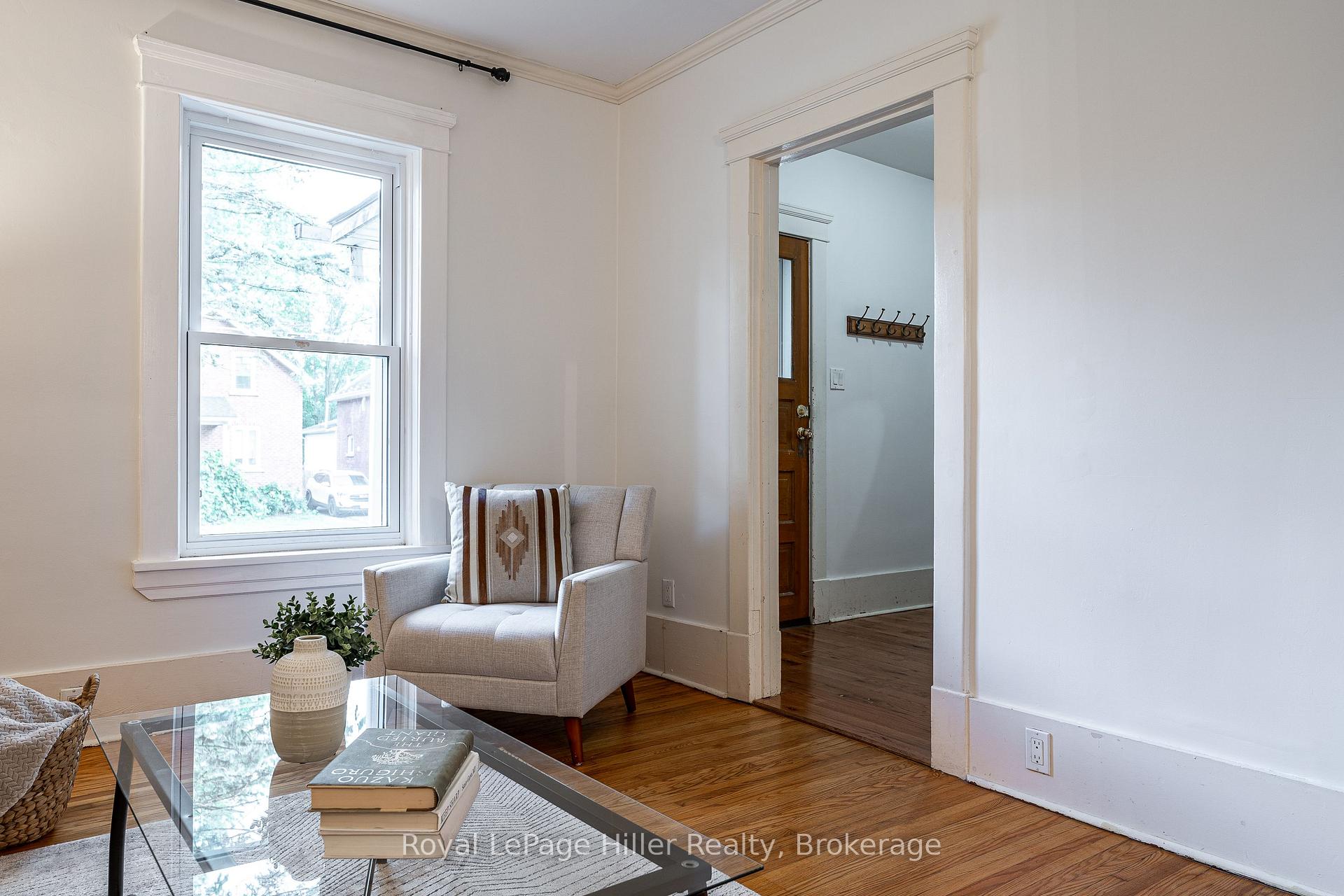 Photo 9 of 96 McNab Street, Stratford — HOMEH