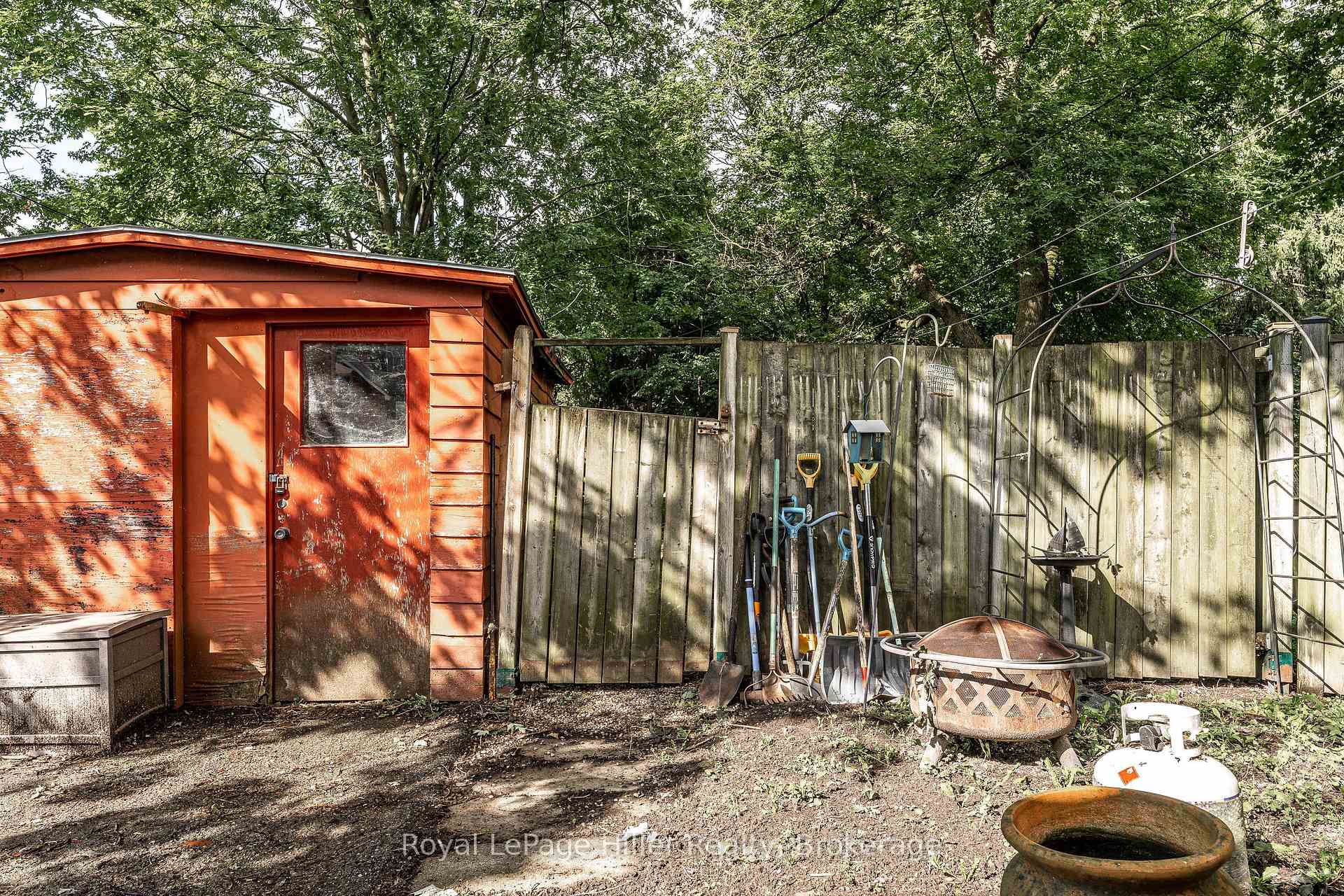 Photo 41 of 96 McNab Street, Stratford — HOMEH