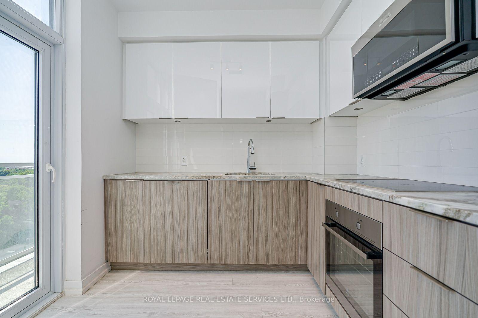 Photo 9 of Unit 1110, 223 St Clair Avenue W, Toronto, Casa Loma — HOMEH
