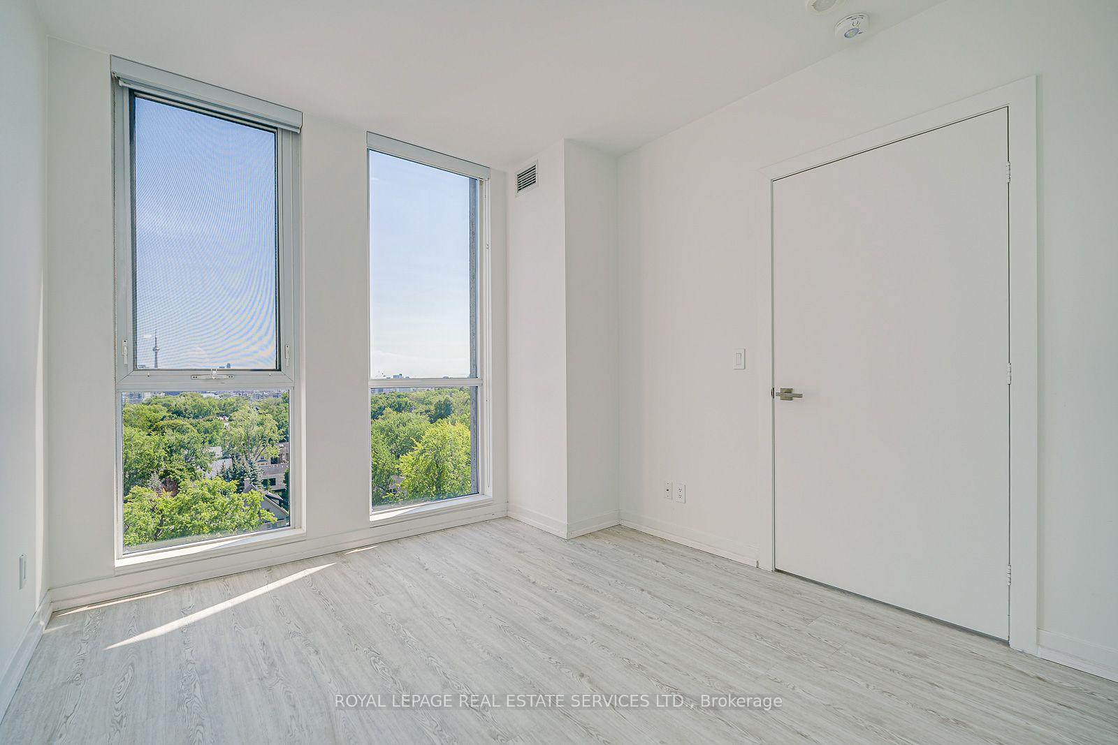 Photo 14 of Unit 1110, 223 St Clair Avenue W, Toronto, Casa Loma — HOMEH
