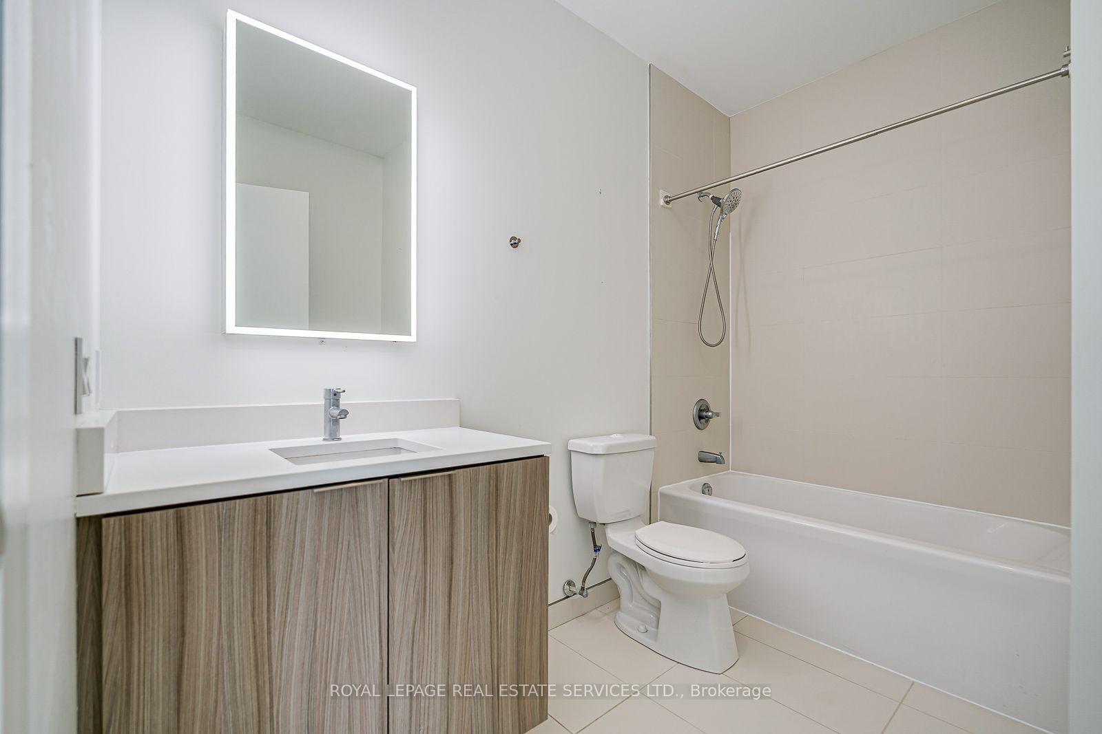 Photo 15 of Unit 1110, 223 St Clair Avenue W, Toronto, Casa Loma — HOMEH