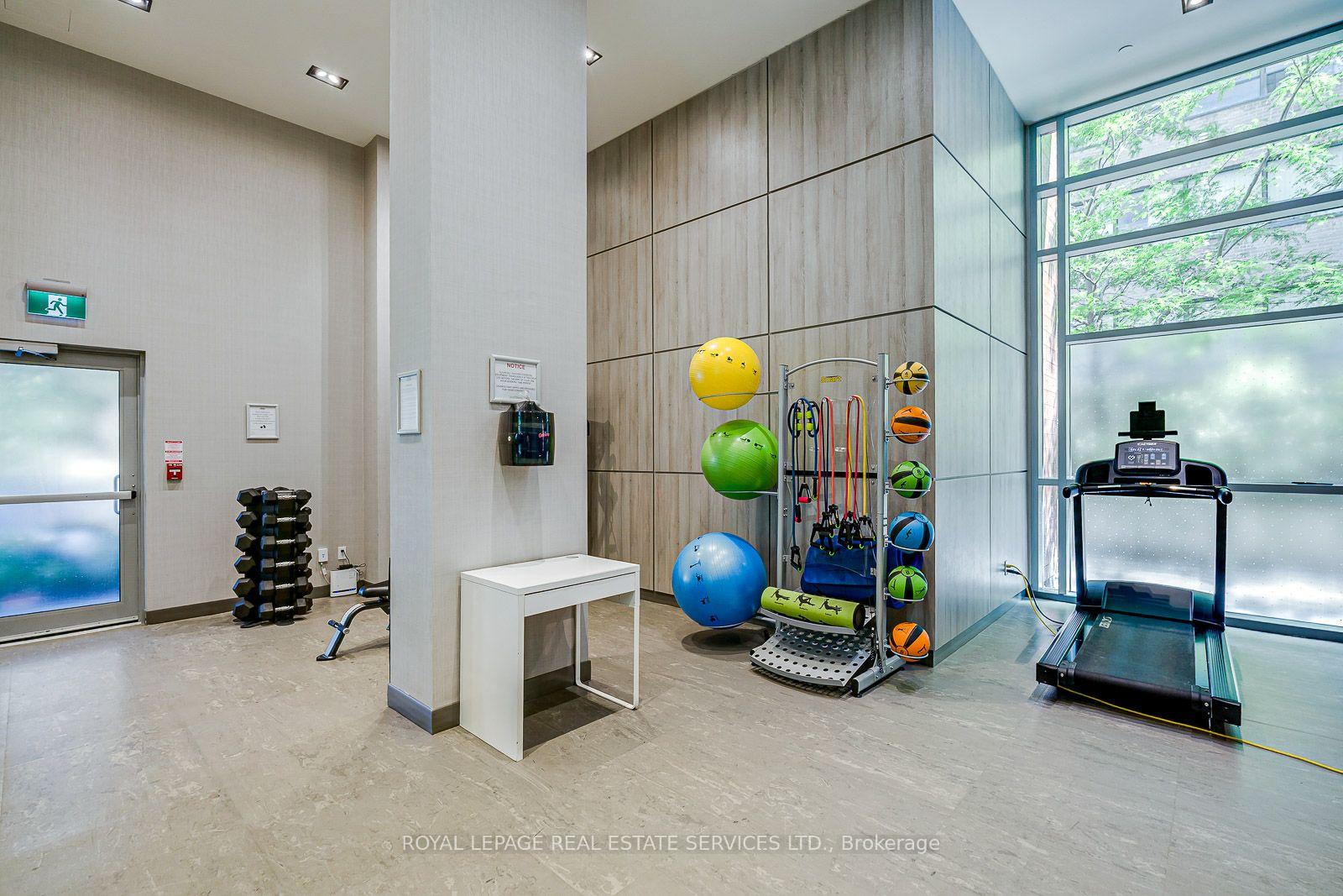 Photo 18 of Unit 1110, 223 St Clair Avenue W, Toronto, Casa Loma — HOMEH