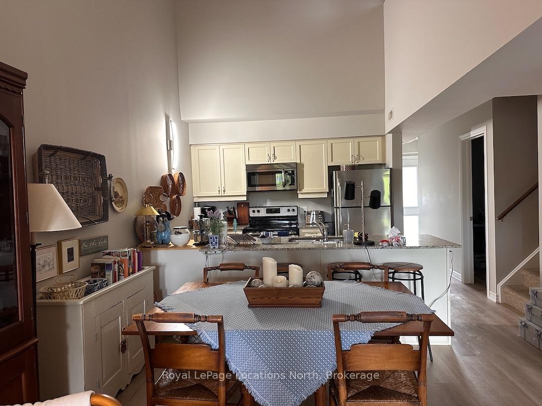 Photo 3 of Unit 304, 1 Brandy Lane Drive, Collingwood — HOMEH