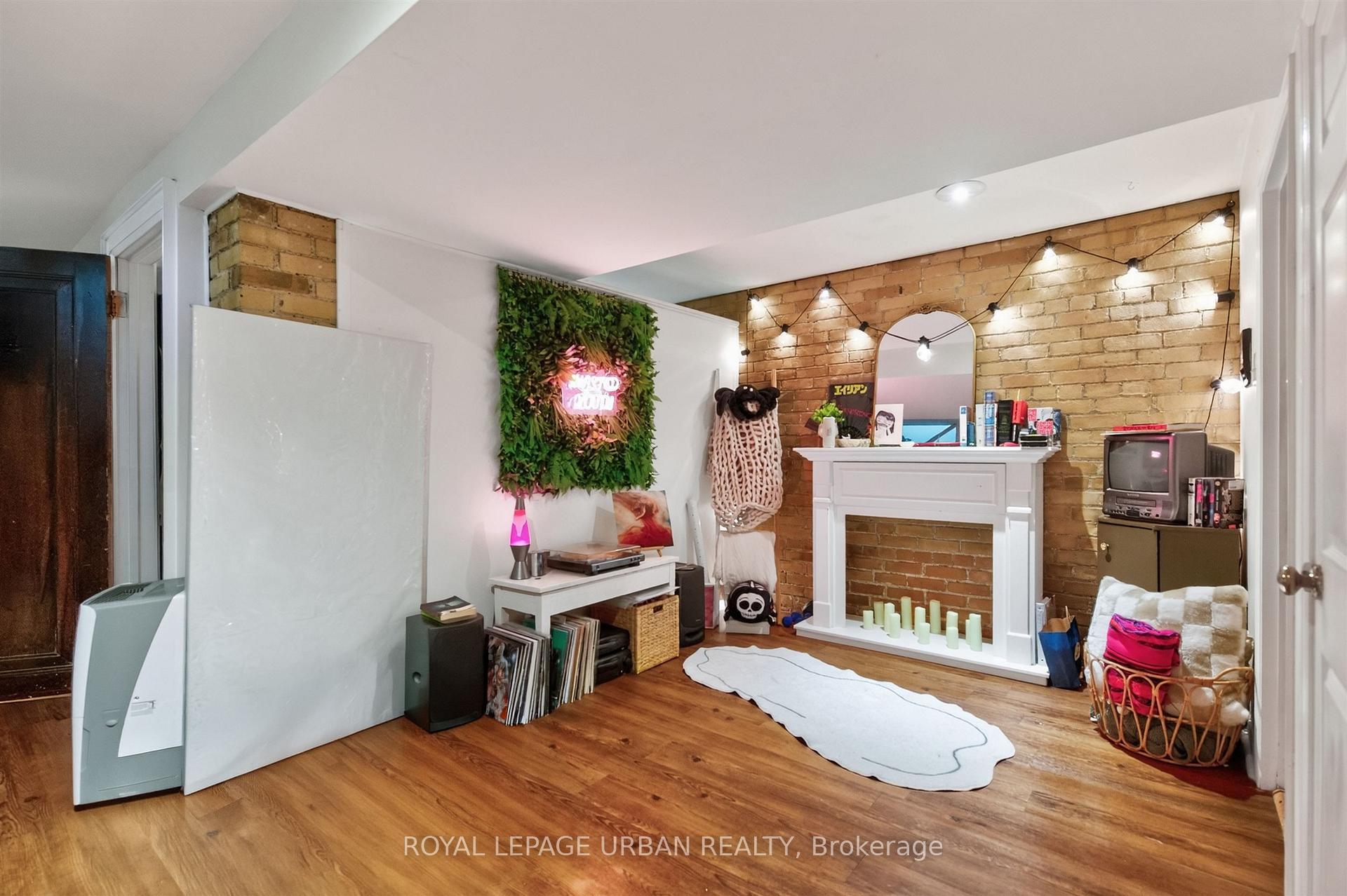 Photo 6 of 20 Cambridge Avenue, Toronto, Playter Estates-Danforth — HOMEH