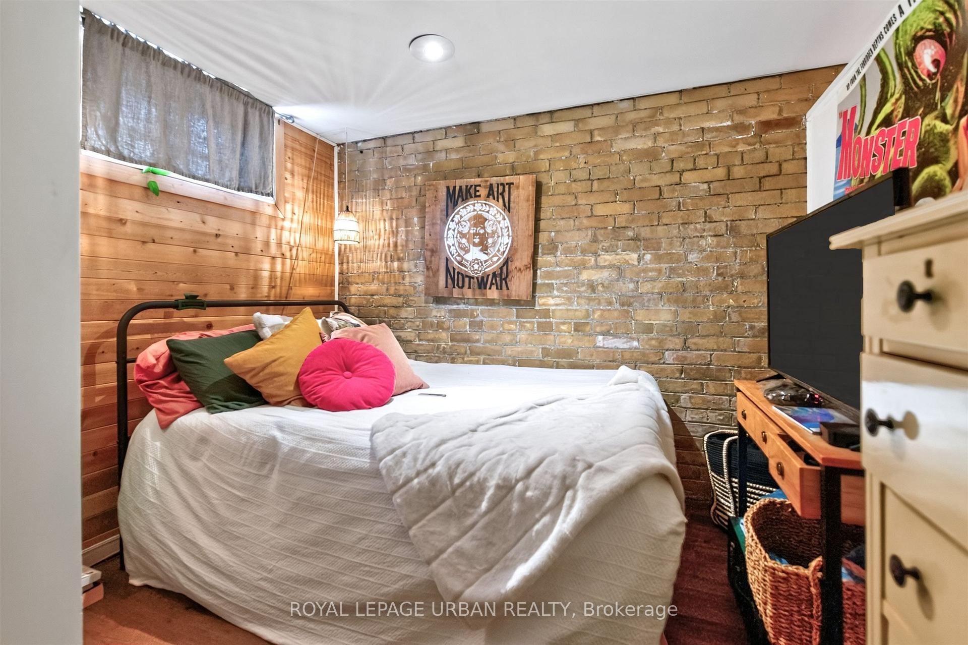 Photo 18 of 20 Cambridge Avenue, Toronto, Playter Estates-Danforth — HOMEH