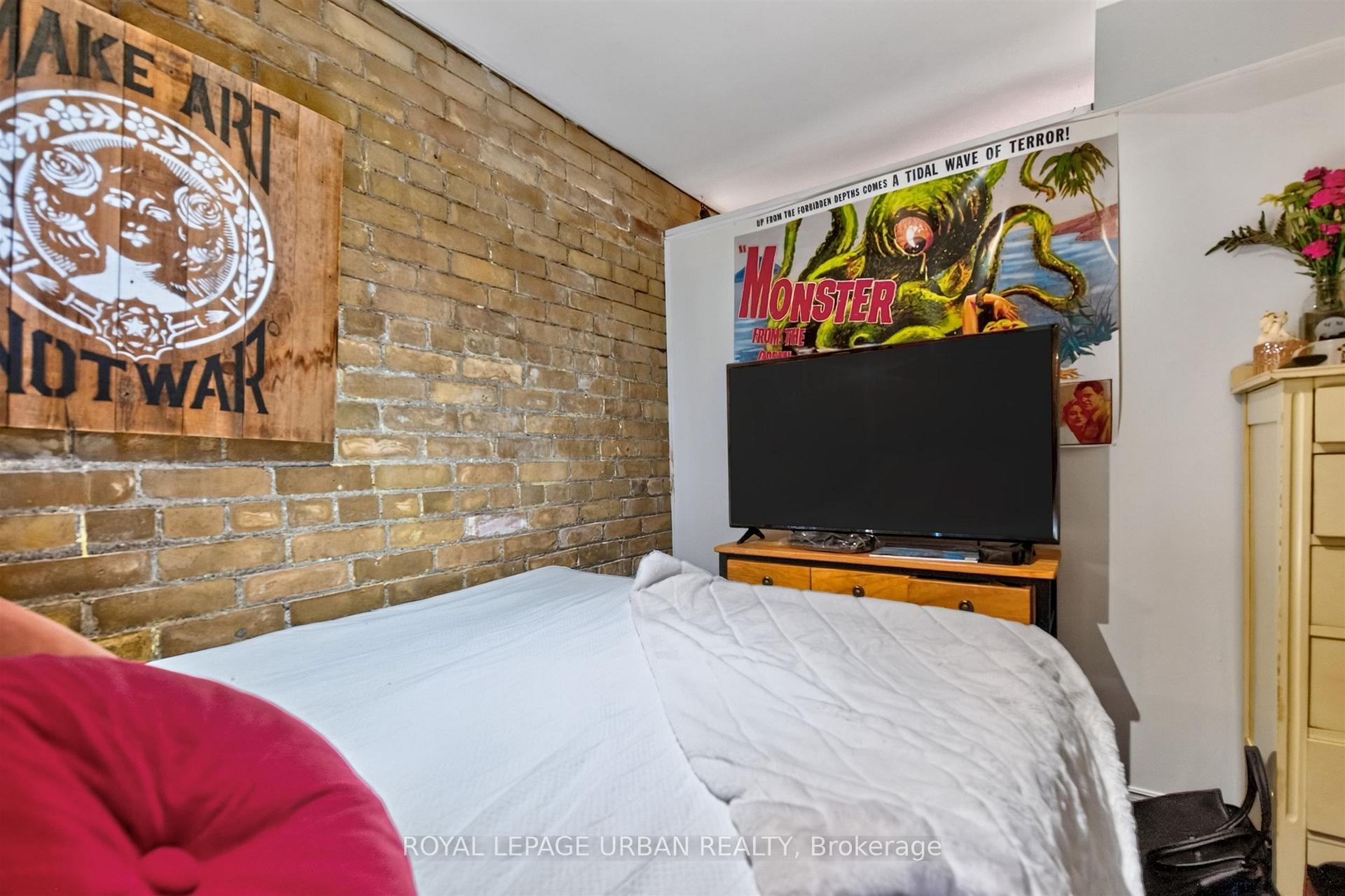 Photo 19 of 20 Cambridge Avenue, Toronto, Playter Estates-Danforth — HOMEH