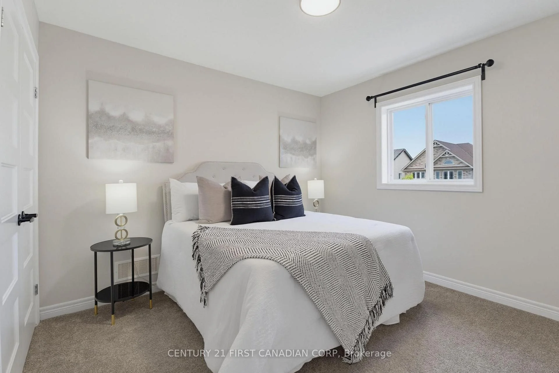 Photo 83 of Unit Upper Unit, 2023 Jubilee Drive, London, North E — HOMEH