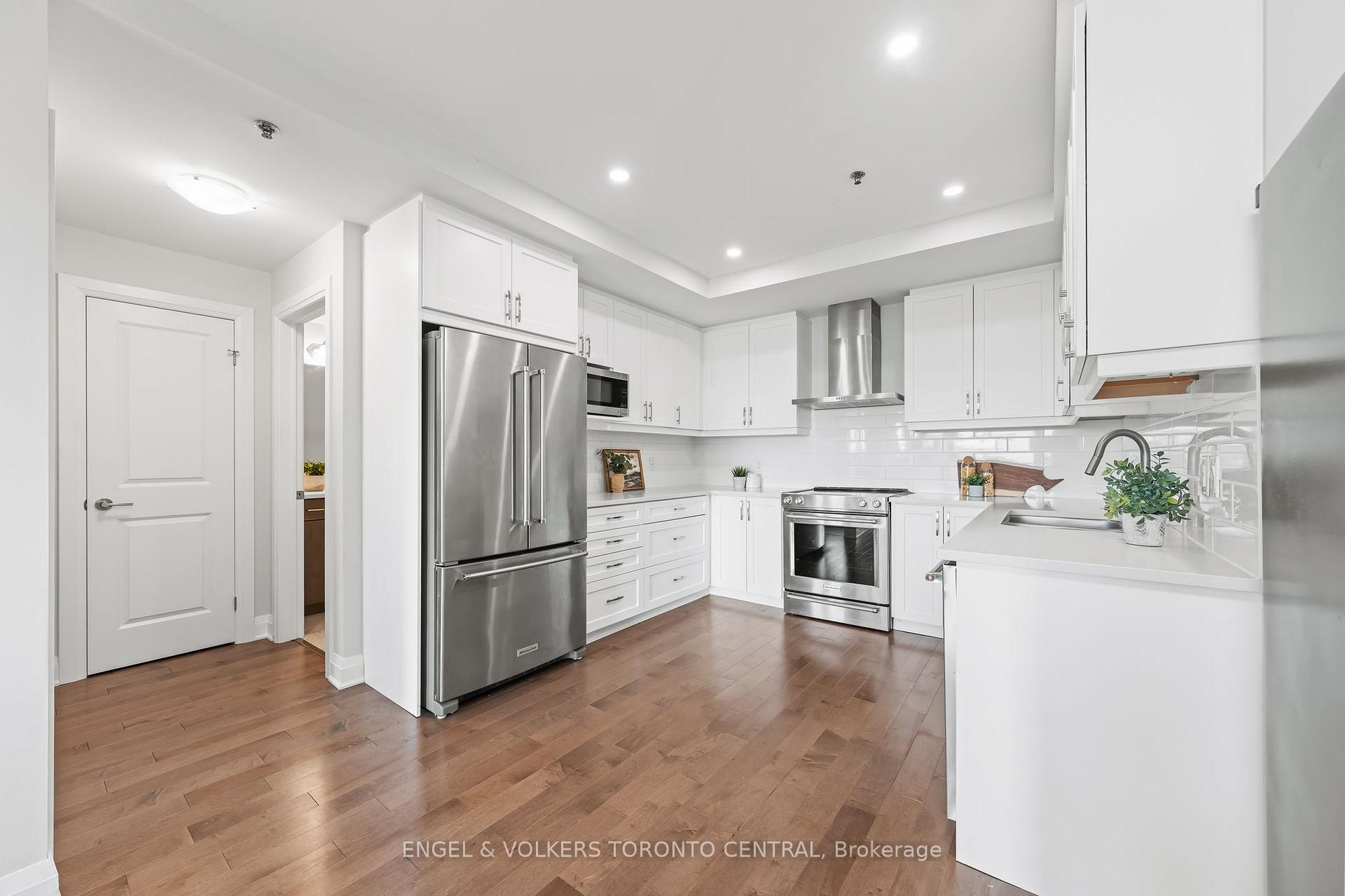Photo 14 of Unit 105, 245 Grey Silo Road, Waterloo, Eastbridge — HOMEH