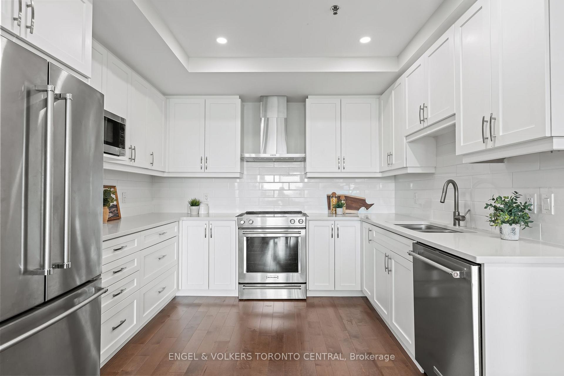Photo 16 of Unit 105, 245 Grey Silo Road, Waterloo, Eastbridge — HOMEH