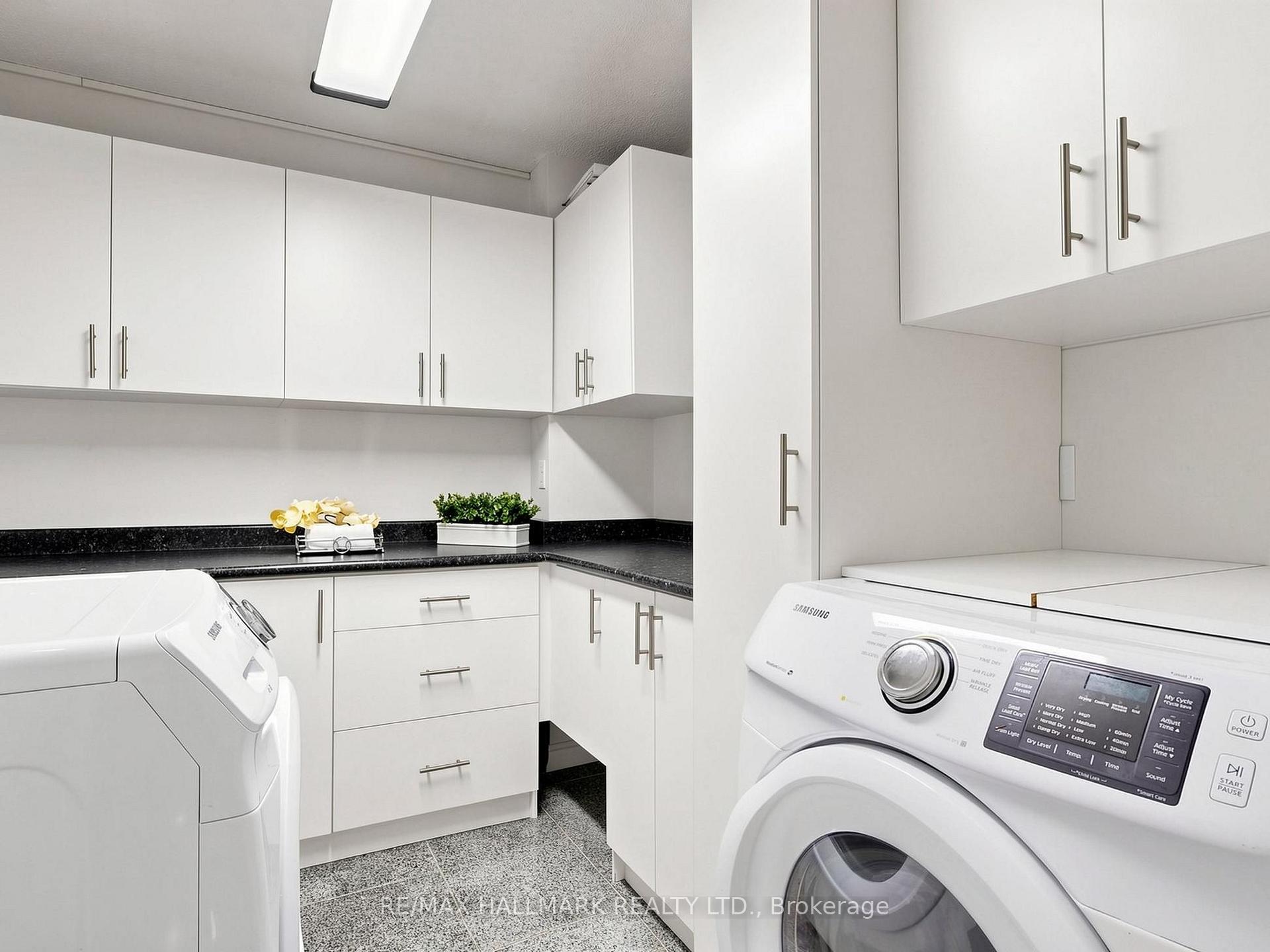 Photo 22 of Unit 1609, 5 Parkway Forest Drive, North York, Henry Farm — HOMEH