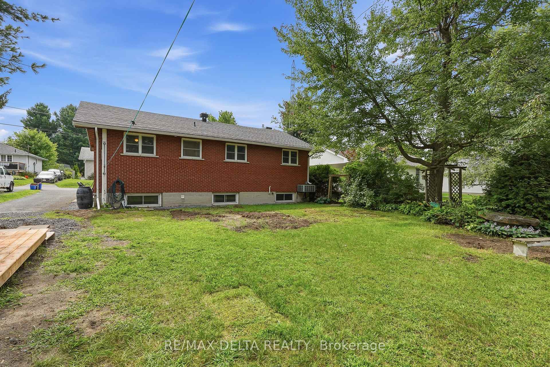 Photo 29 of 29 Catherine E Street E, North Glengarry, Maxville — HOMEH