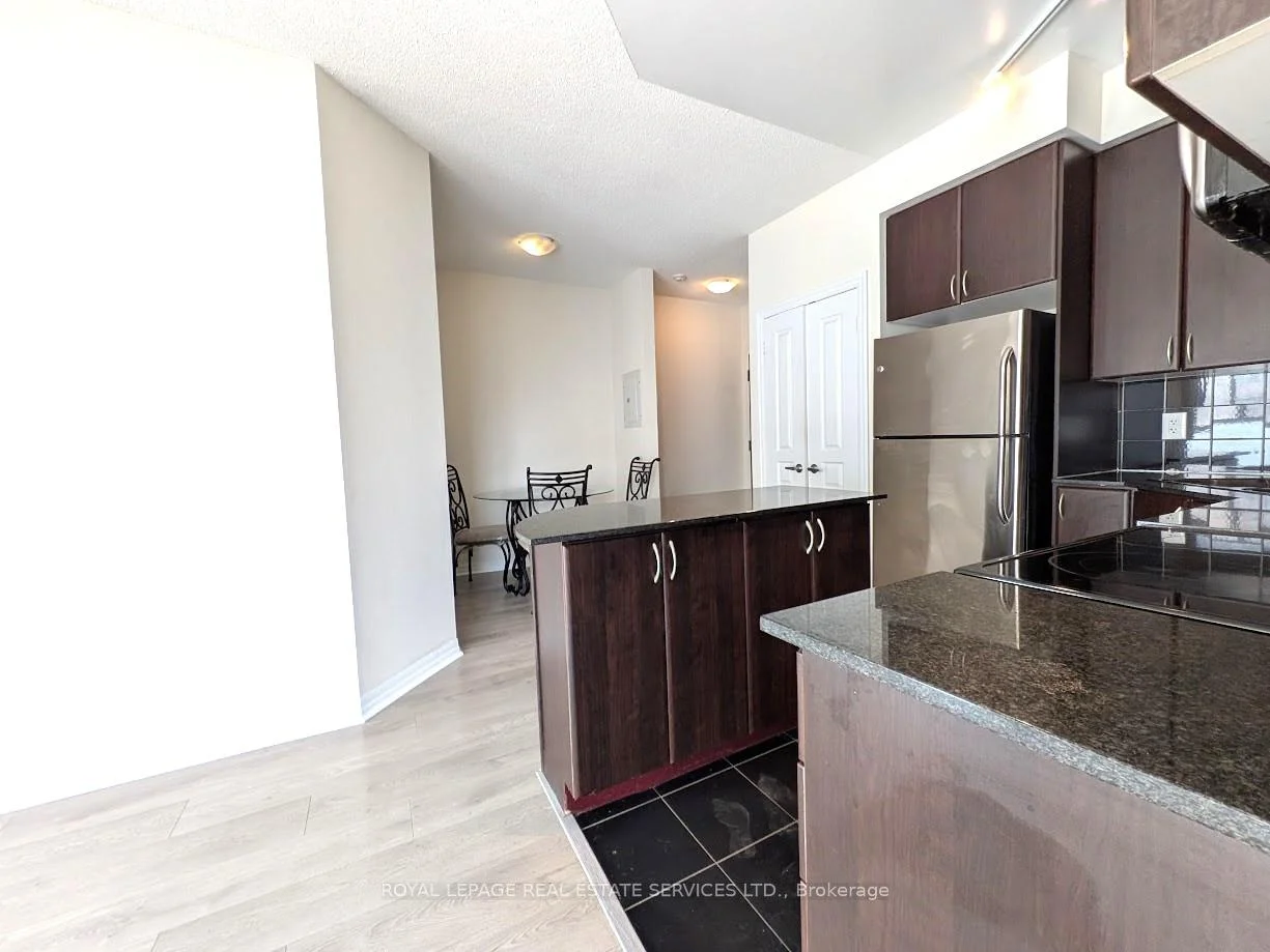 Photo 18 of Unit 1008, 225 Webb Drive, Mississauga, City Centre — HOMEH