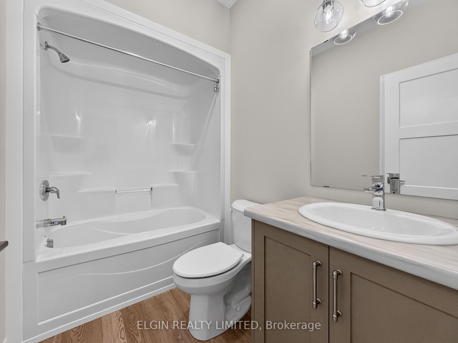 Photo 6 of 2 Thomas Court, Central Elgin, Rural Central Elgin — HOMEH