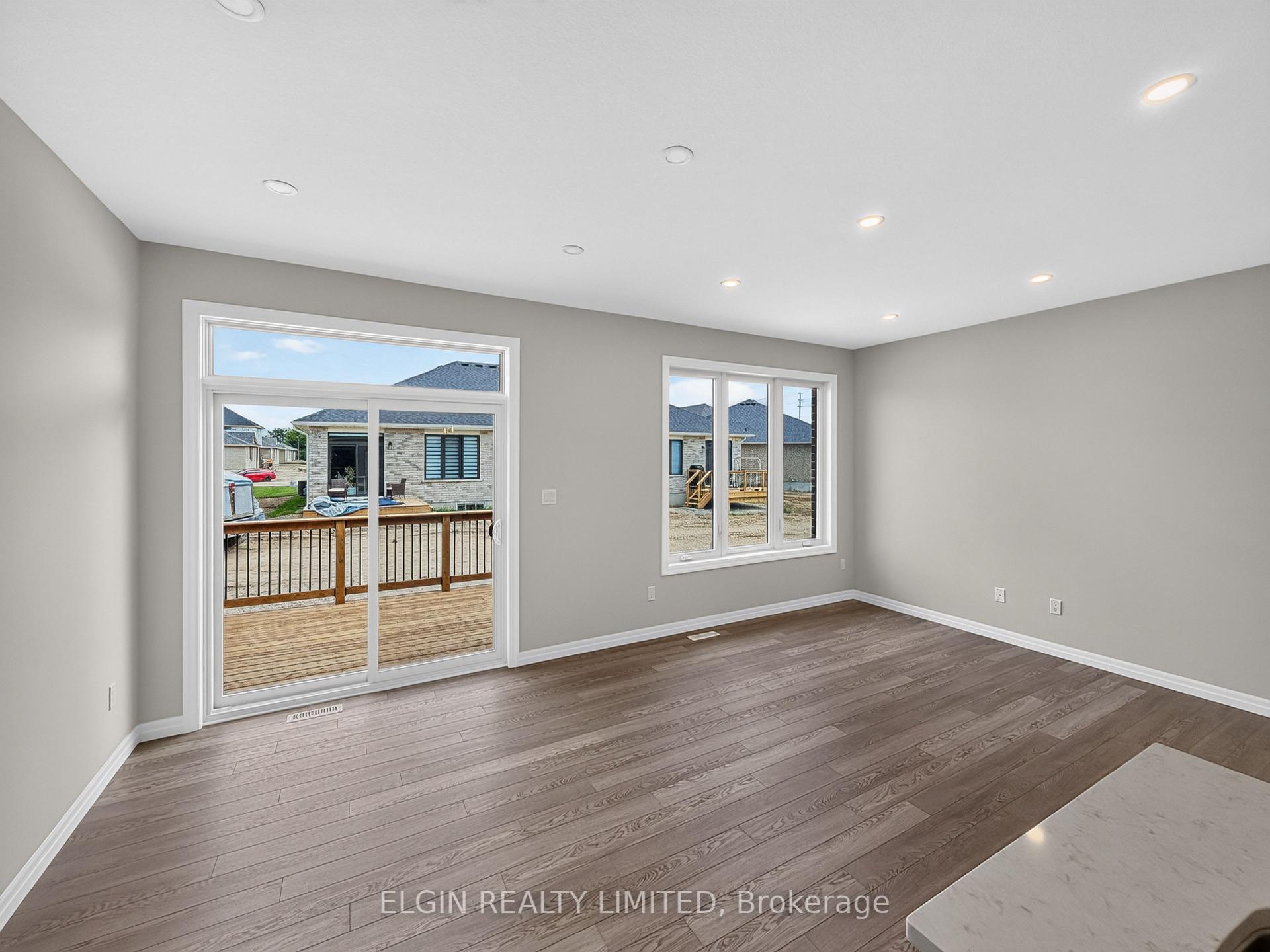 Photo 10 of 2 Thomas Court, Central Elgin, Rural Central Elgin — HOMEH