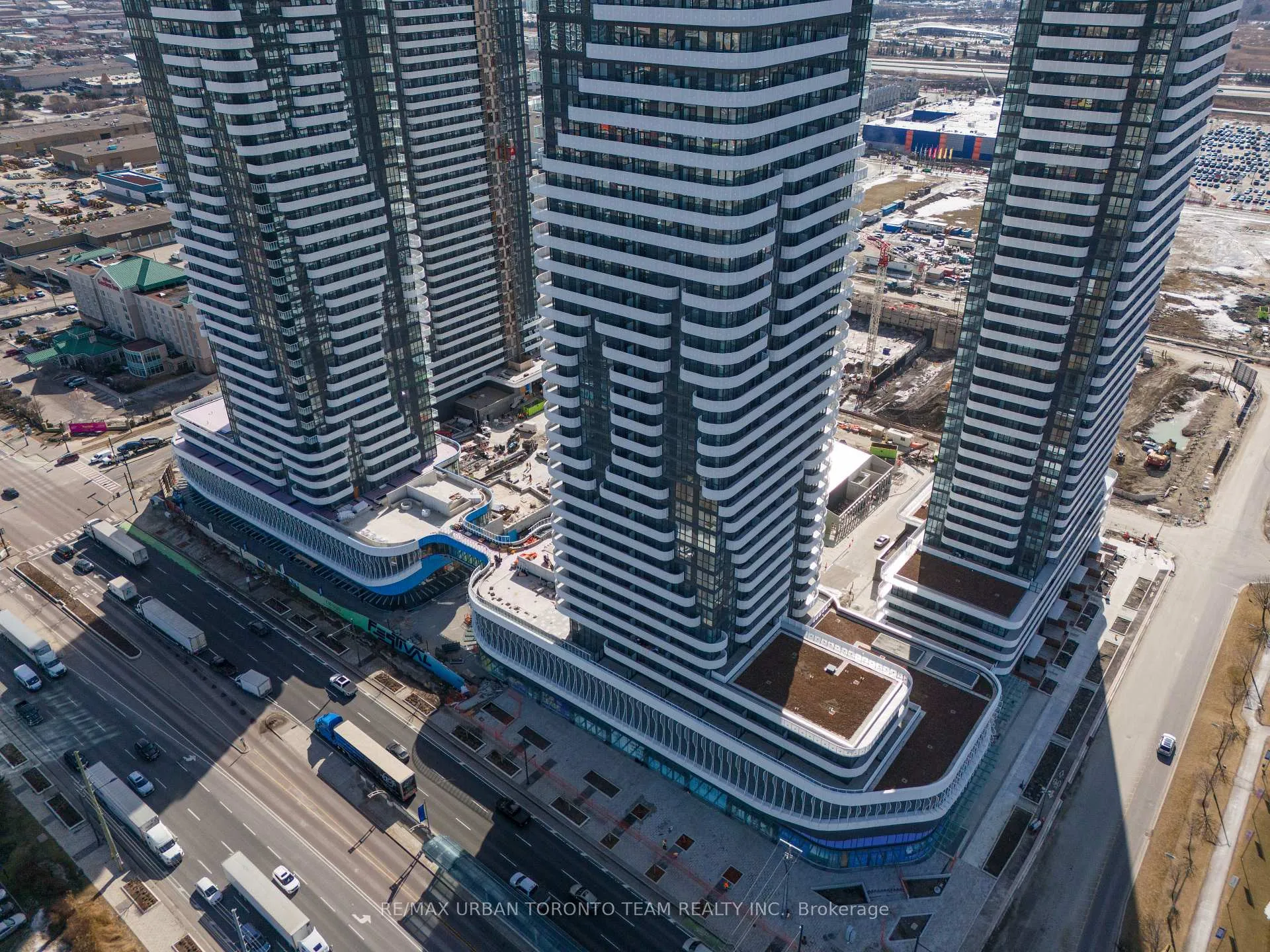 Photo 1 of Unit 1702, 225 Commerce St Street, Vaughan, Vaughan Corporate Centre — HOMEH