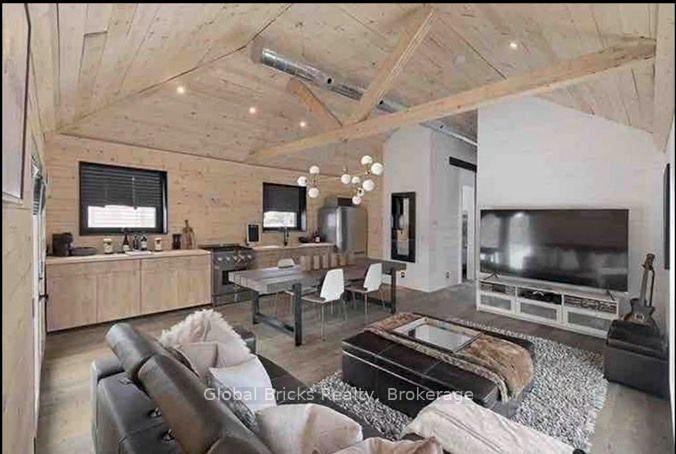 Photo 4 of 899 Maplewood Drive, Innisfil, Alcona — HOMEH