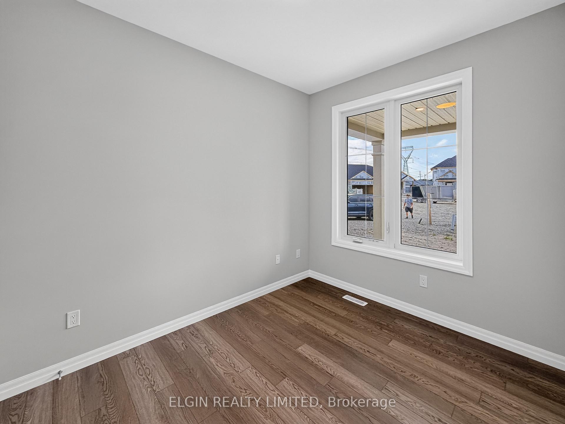 Photo 5 of 4 Thomas Court, Central Elgin, Rural Central Elgin — HOMEH