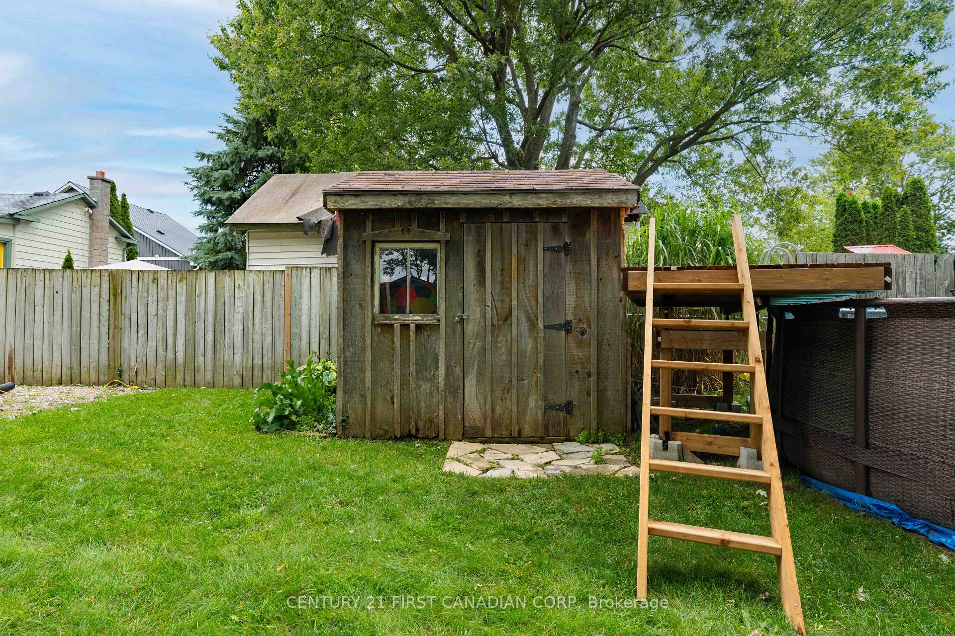 Photo 12 of 6297 William Street, Lucan Biddulph, Lucan — HOMEH