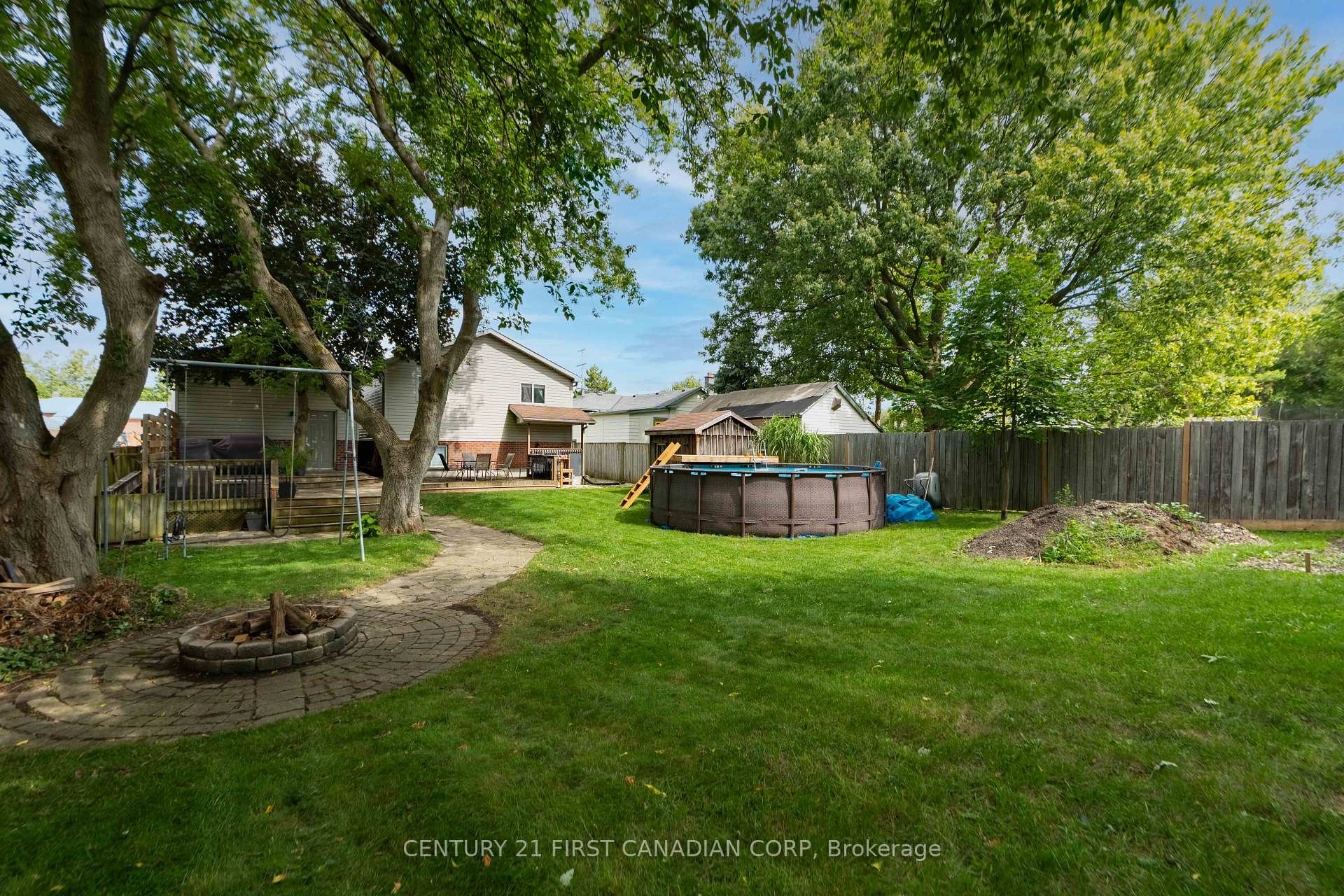 Photo 15 of 6297 William Street, Lucan Biddulph, Lucan — HOMEH