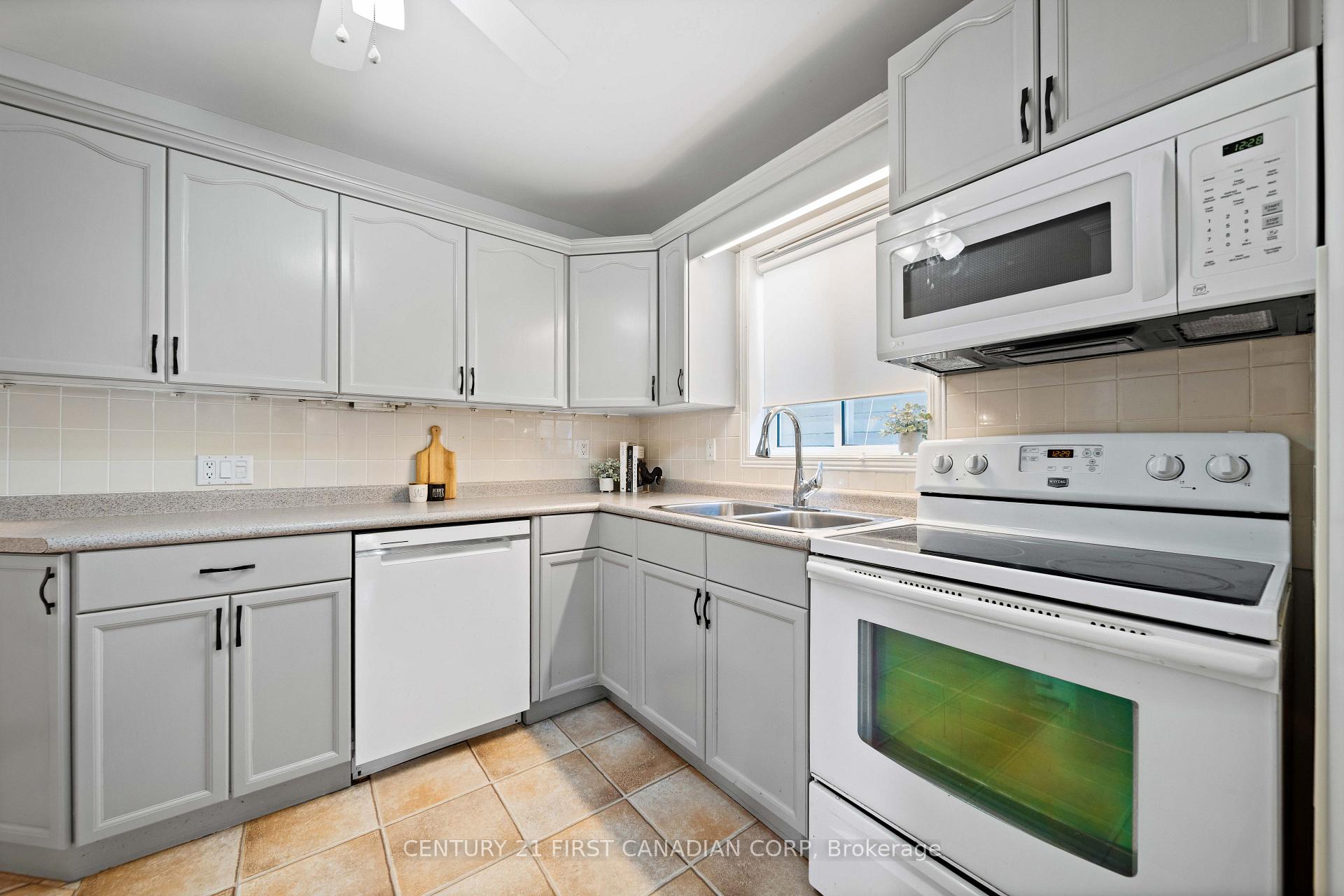 Photo 31 of 6297 William Street, Lucan Biddulph, Lucan — HOMEH
