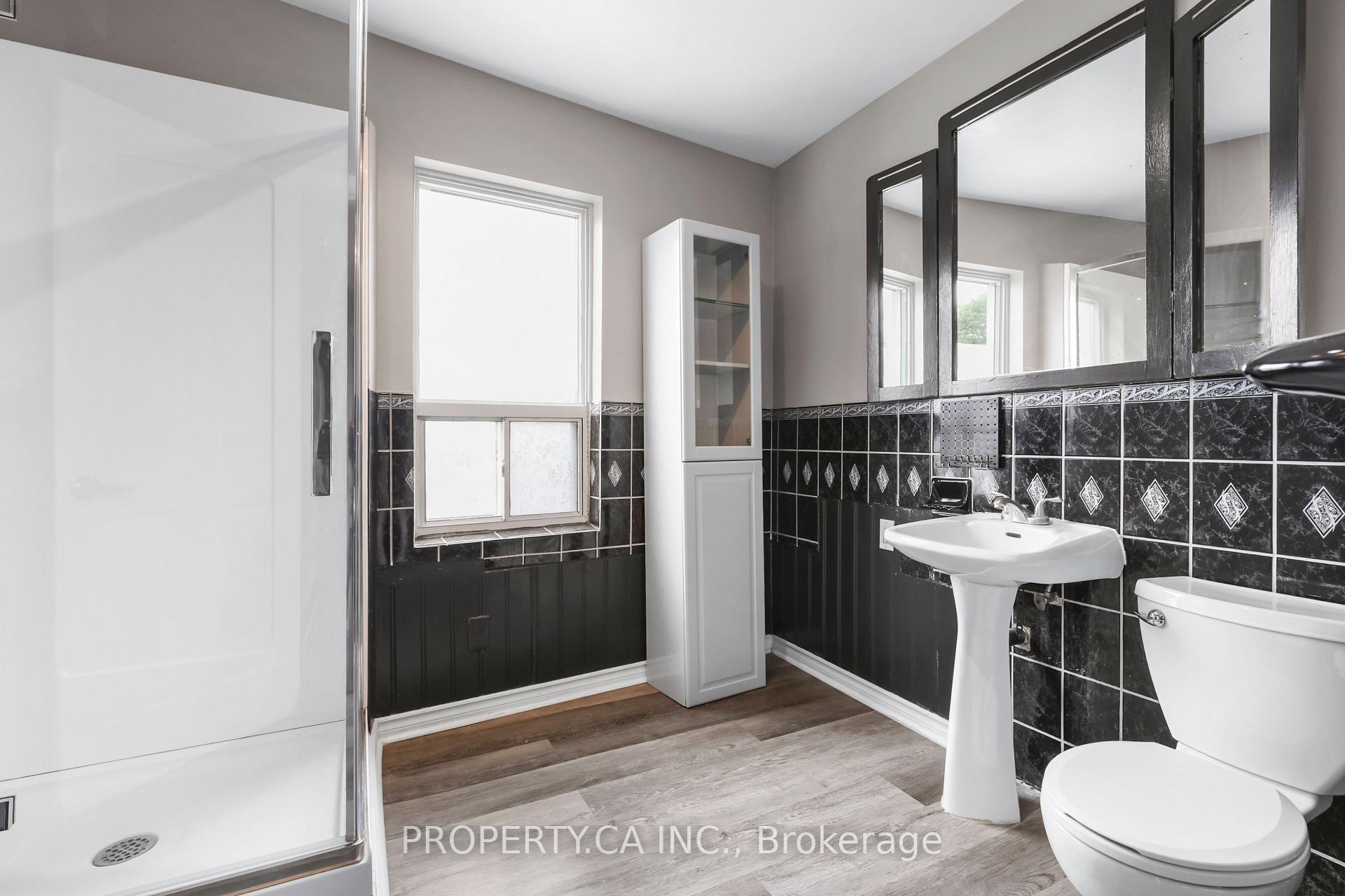 Photo 12 of 856 Weston Road, Toronto, Rockcliffe-Smythe — HOMEH