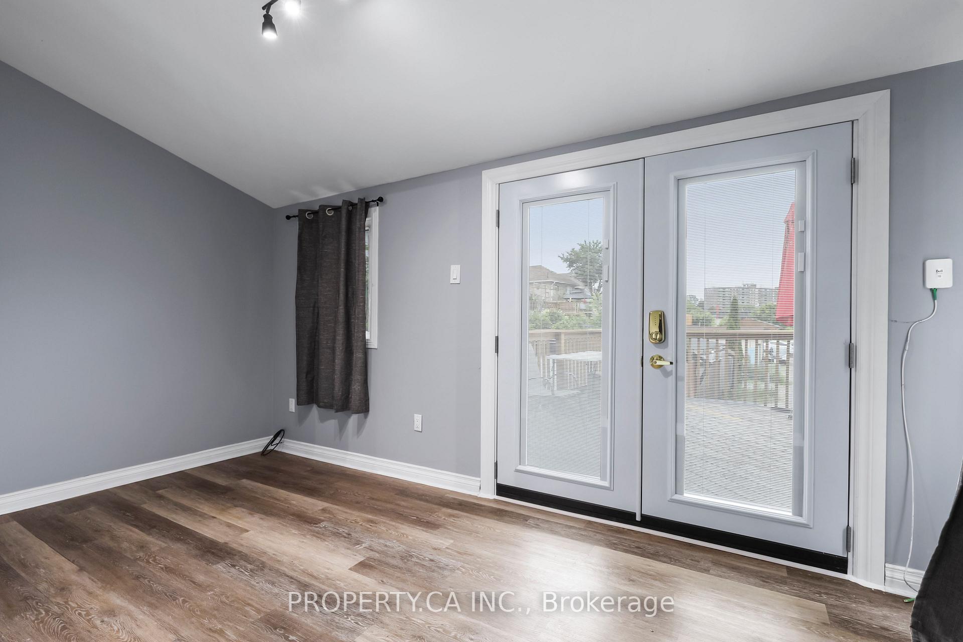 Photo 21 of 856 Weston Road, Toronto, Rockcliffe-Smythe — HOMEH