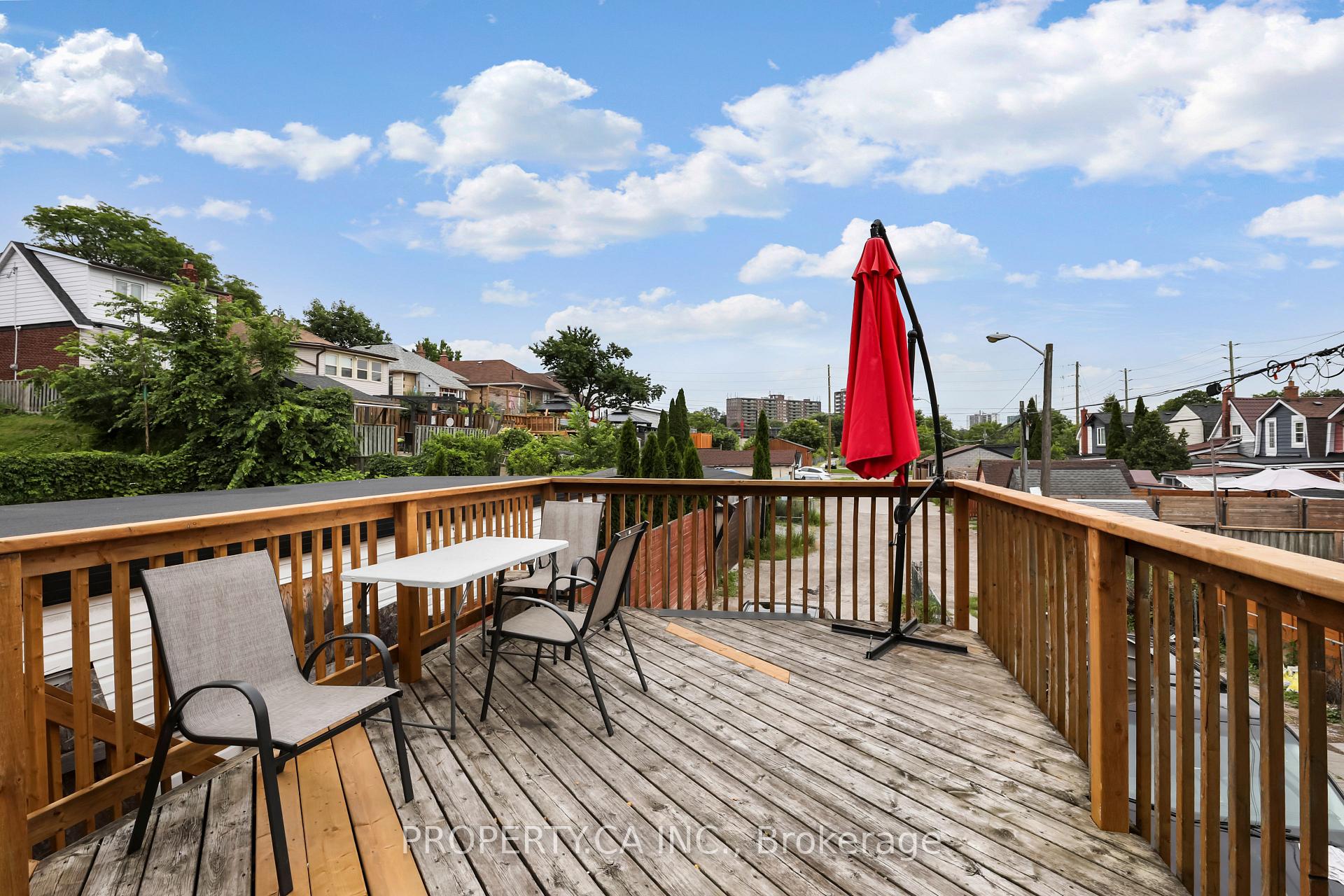 Photo 24 of 856 Weston Road, Toronto, Rockcliffe-Smythe — HOMEH