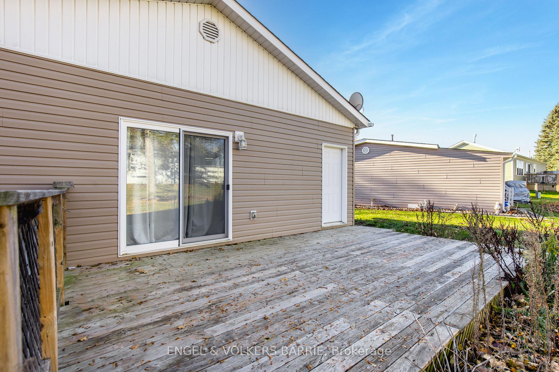 Photo 32 of 38 Linden Lane, Innisfil, Rural Innisfil — HOMEH