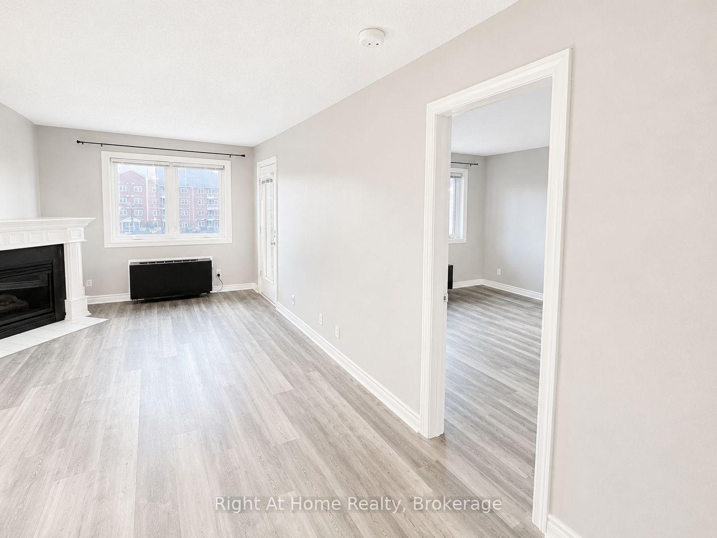Photo 4 of Unit 310, 195 lake driveway, Ajax, South West — HOMEH