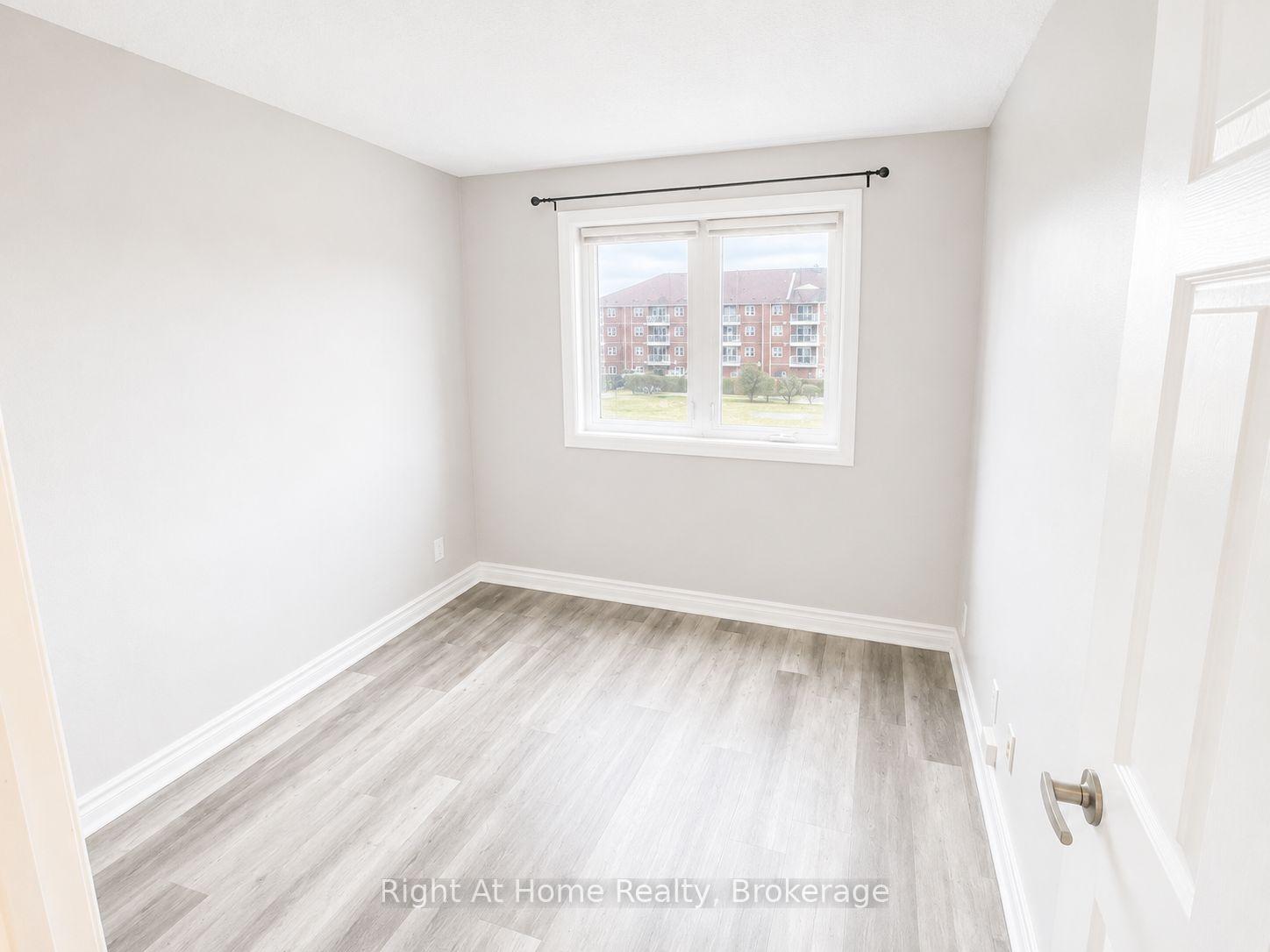 Photo 10 of Unit 310, 195 lake driveway, Ajax, South West — HOMEH