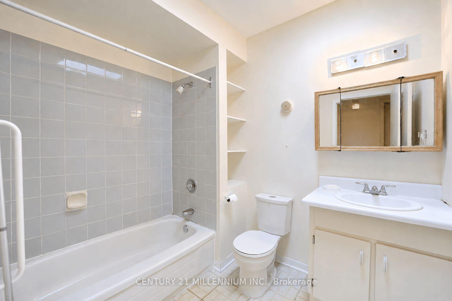 Photo 37 of 169 Ranee Avenue, Toronto, Englemount-Lawrence — HOMEH